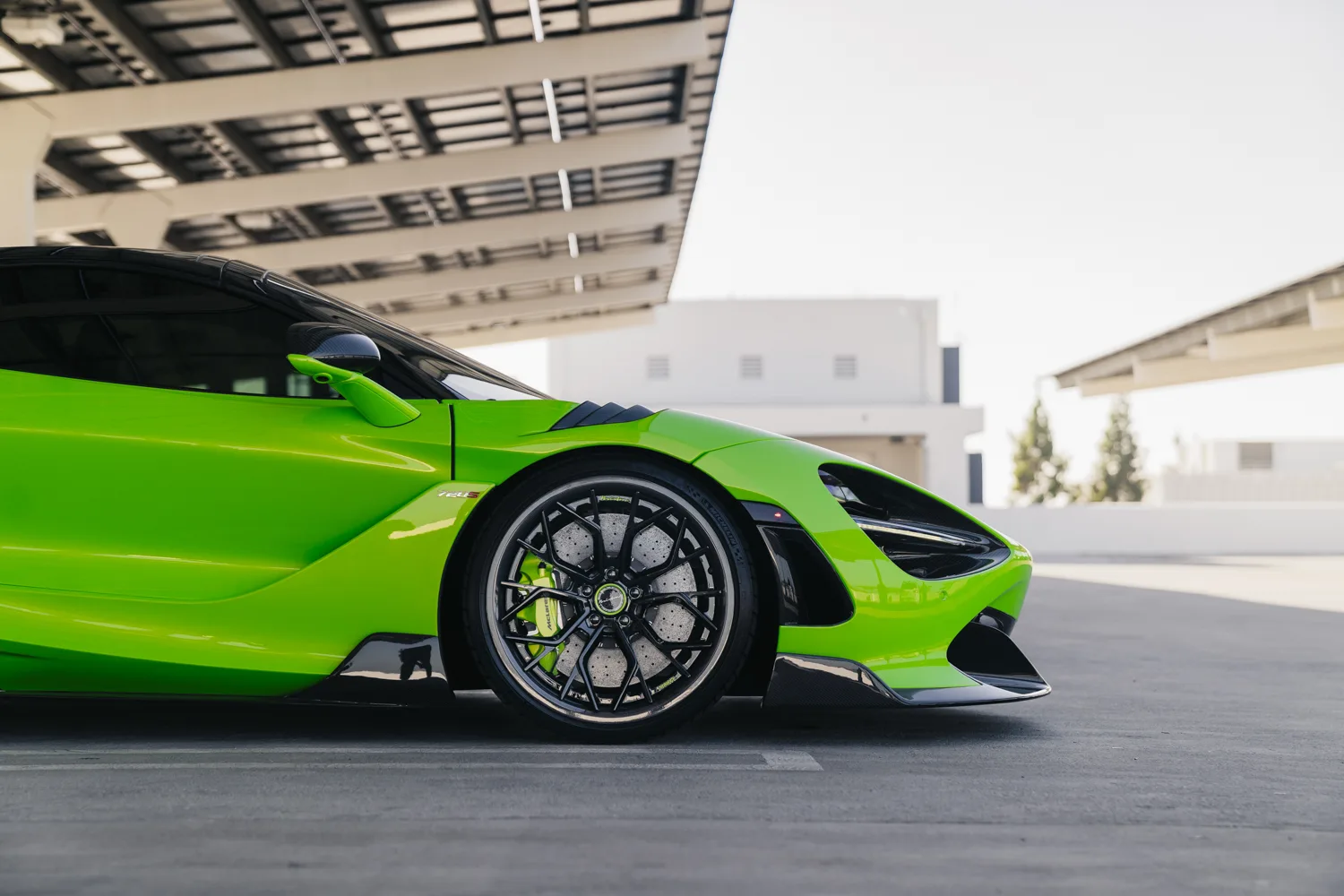 Brixton Forged PF10 Carbon+ on McLaren 720S