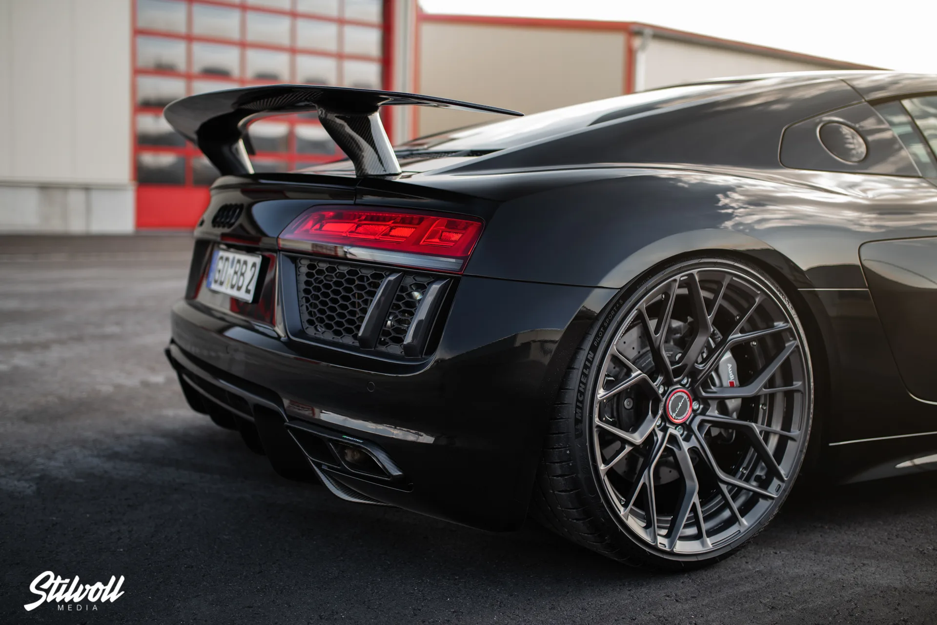 Brixton Forged PF10 Duo on Audi R8 Type 4S.1