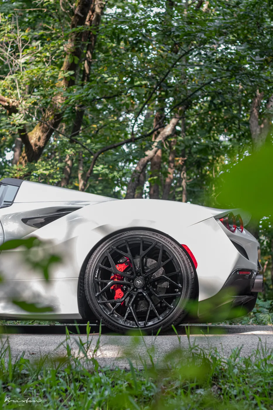 Brixton Forged PF10 Ultrasport+ on Ferrari F8 F142MFL