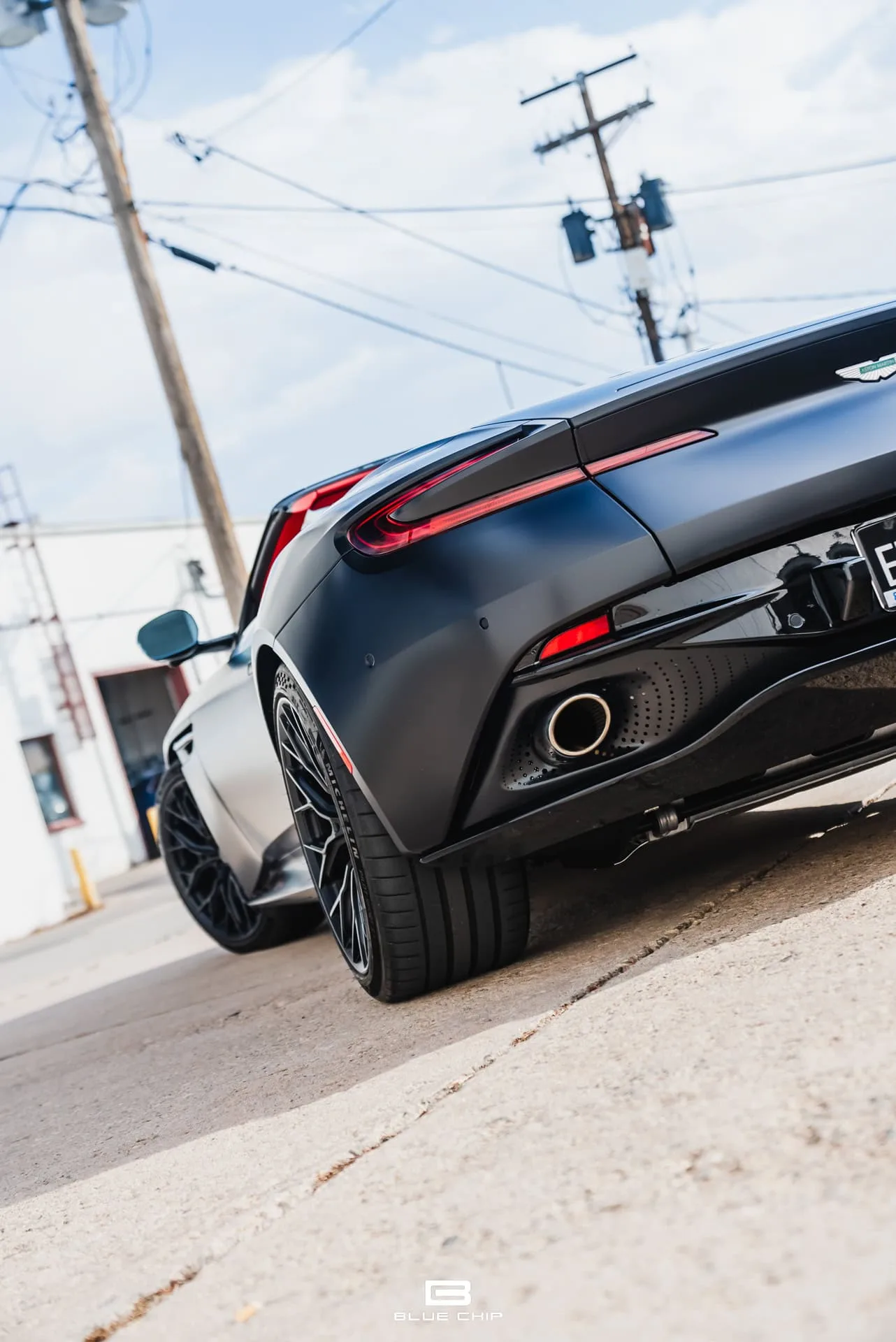 Brixton Forged PF13-R Ultrasport+ on Aston Martin DB12, photo 3