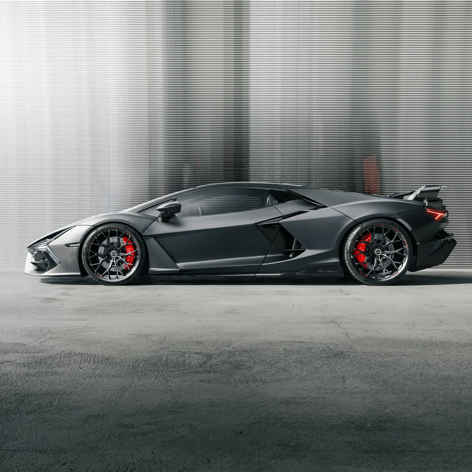 Brixton Forged PF13 RS on Lamborghini Revuelto LB744, photo 3