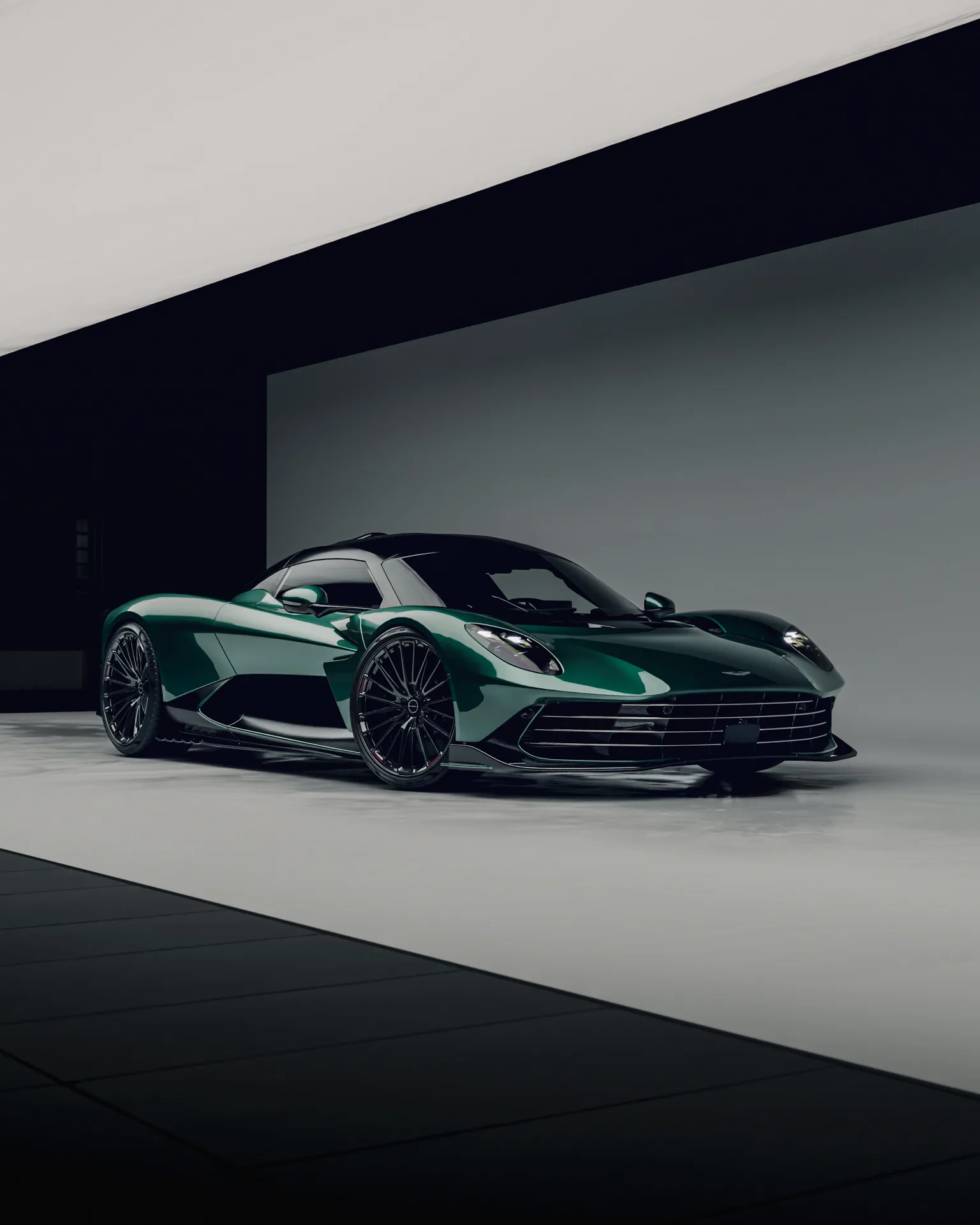 Brixton Forged PF20-R on Aston Martin Valhalla V8 Hybrid, photo 3