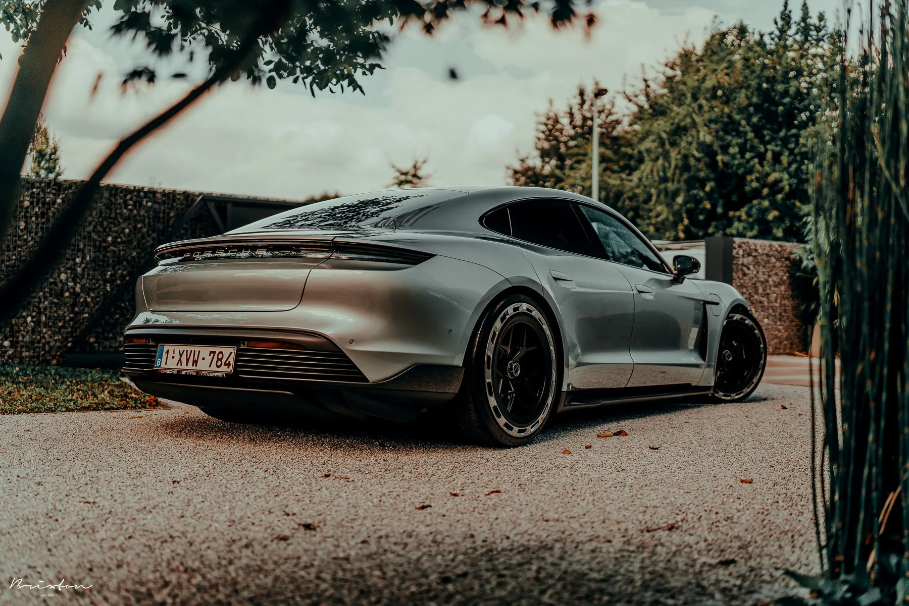 Brixton Forged PF7 +aerotech on Porsche Taycan J1.1