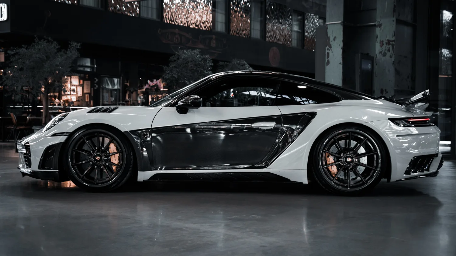 Brixton Forged R11-R Carbon+ on Porsche 911 992.1, photo 3