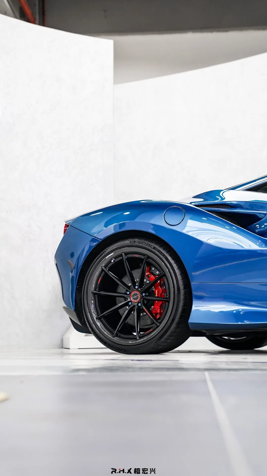 Brixton Forged R11-R Carbon+ on Ferrari F8 F142MFL, photo 7