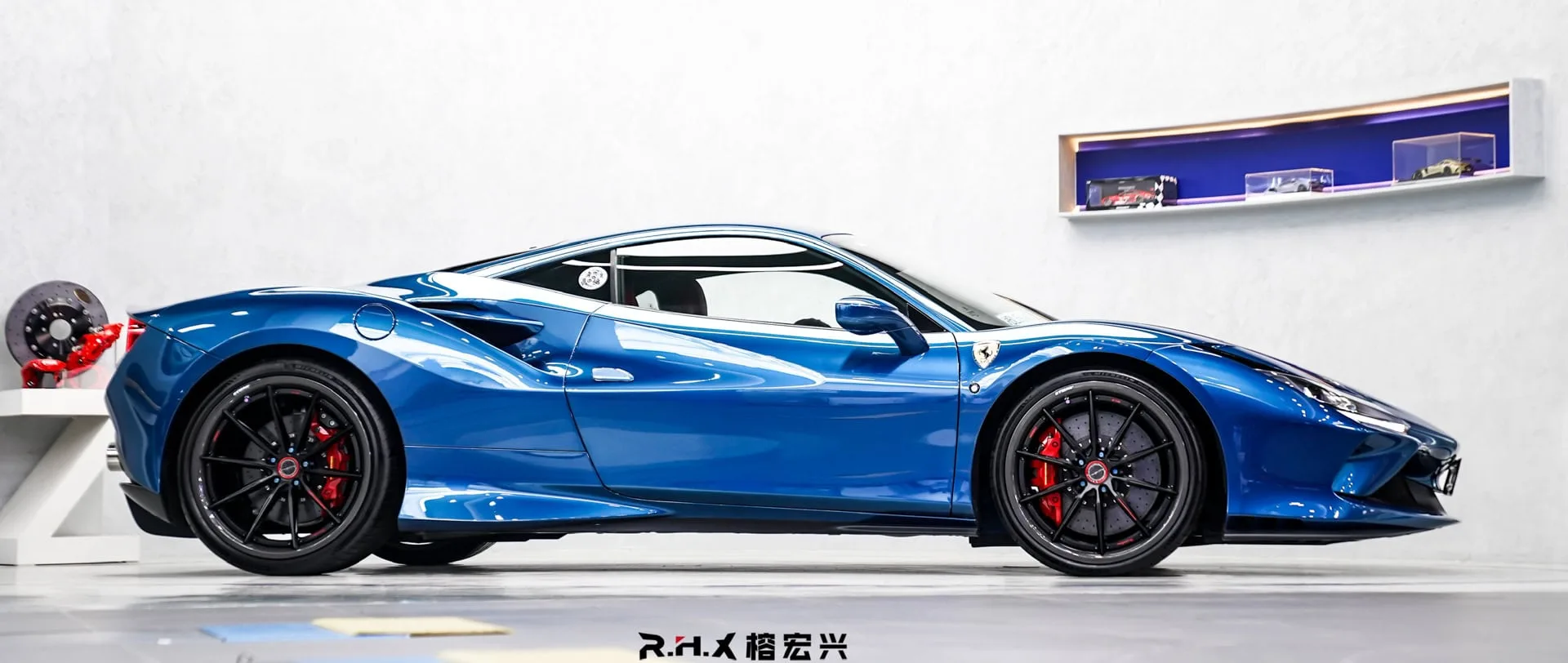 Brixton Forged R11-R Carbon+ on Ferrari F8 F142MFL, photo 4