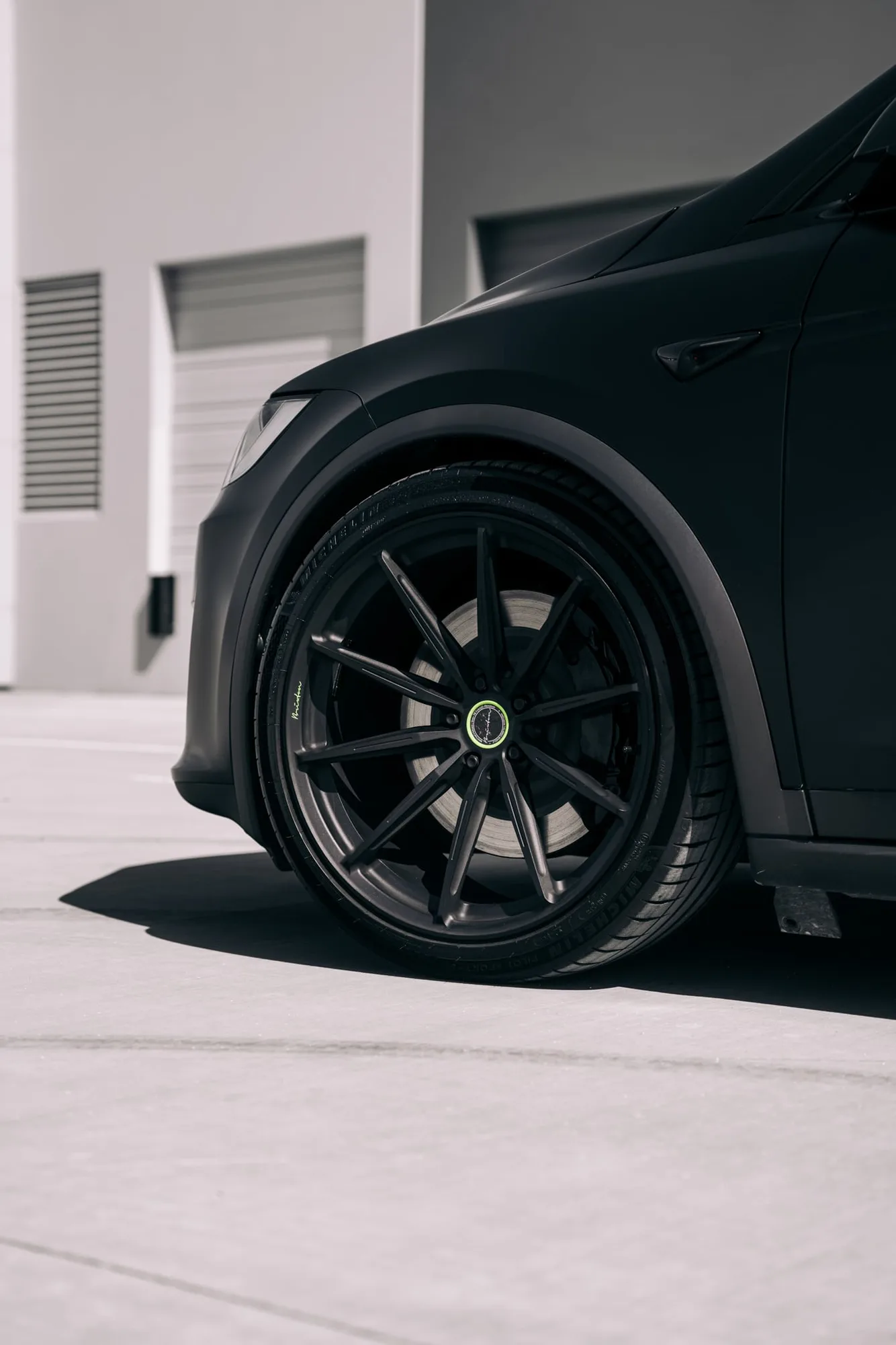 Brixton Forged R11-R Ultrasport+ on Tesla Model X Facelift (2021-), photo 8