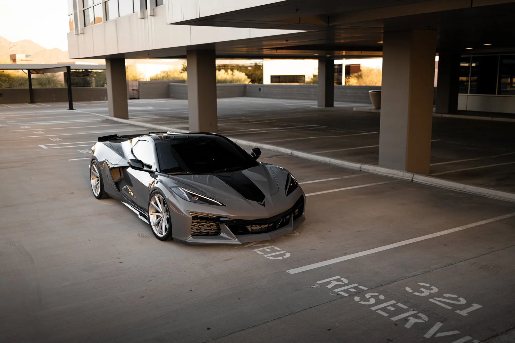 Brixton Forged R11-R on Chevrolet Corvette C8