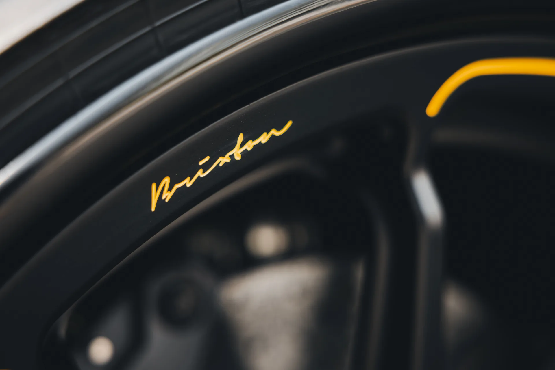 Brixton Forged R11-RS on Ferrari Purosangue, photo 2