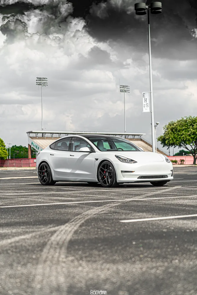 Brixton Forged RF7 on Tesla Model 3 Original (2017-2023)