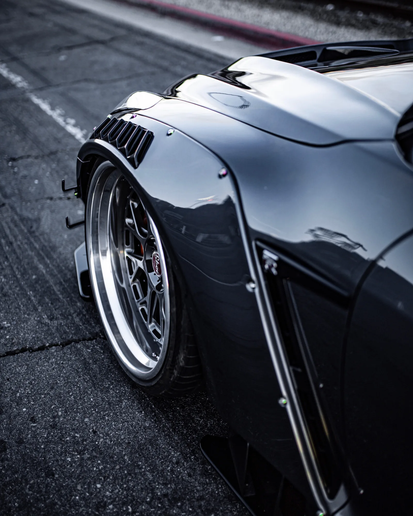 Brixton Forged Skol SK13 3-Piece Wheel on Nissan GT-R R35.2