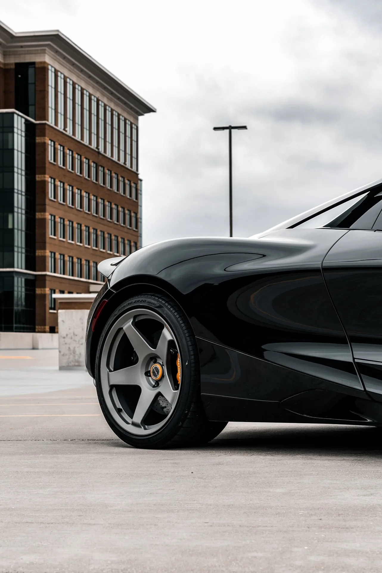 Brixton Forged TR04 Monoblock on McLaren 750S, photo 3