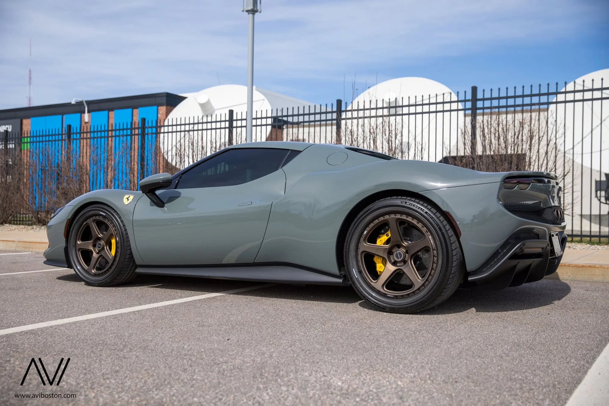 Brixton Forged TR05 Carbon+ on Ferrari 296 F171, photo 2