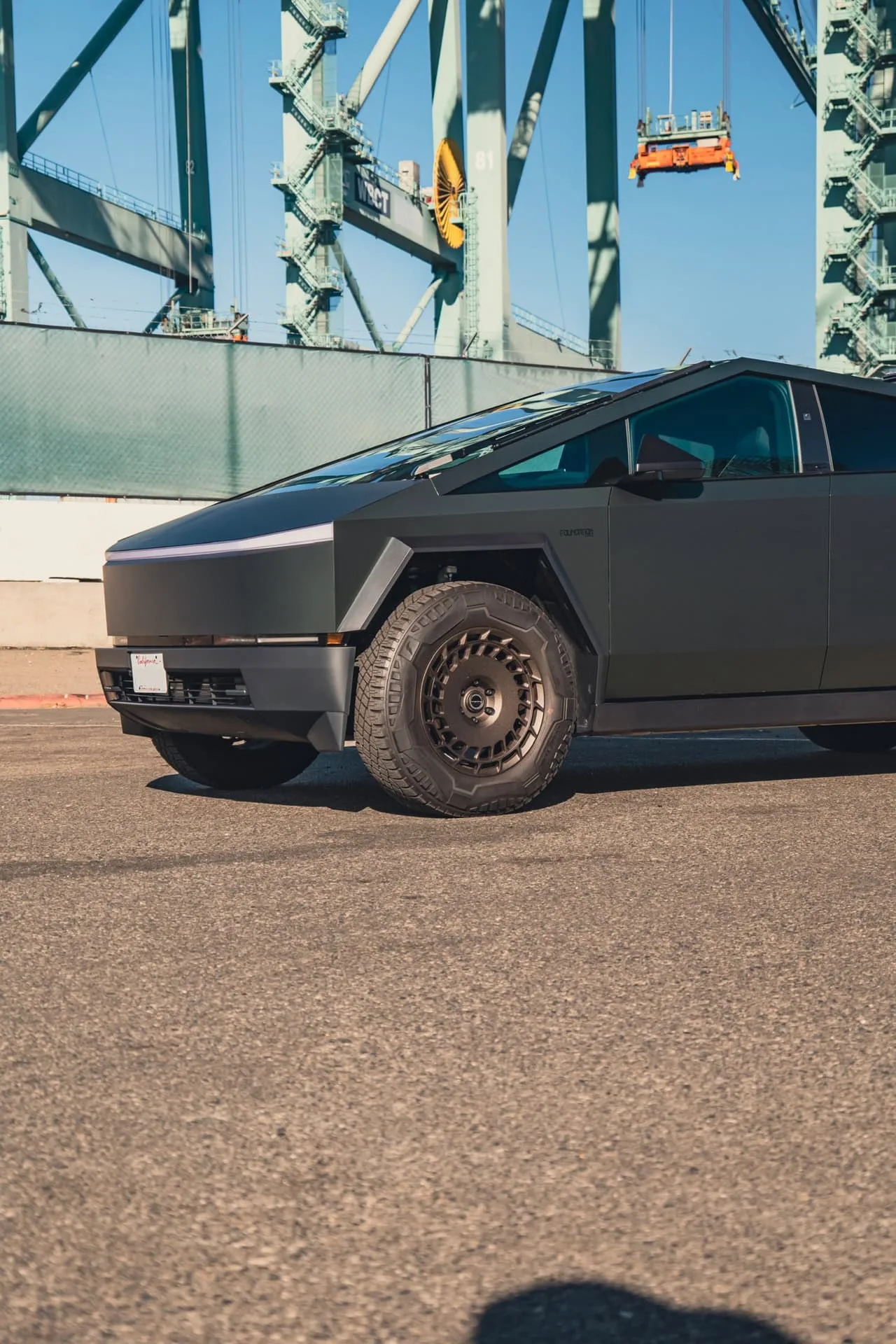 Brixton Forged TR09 AERO1 on Tesla Cybertruck Original (2023-)