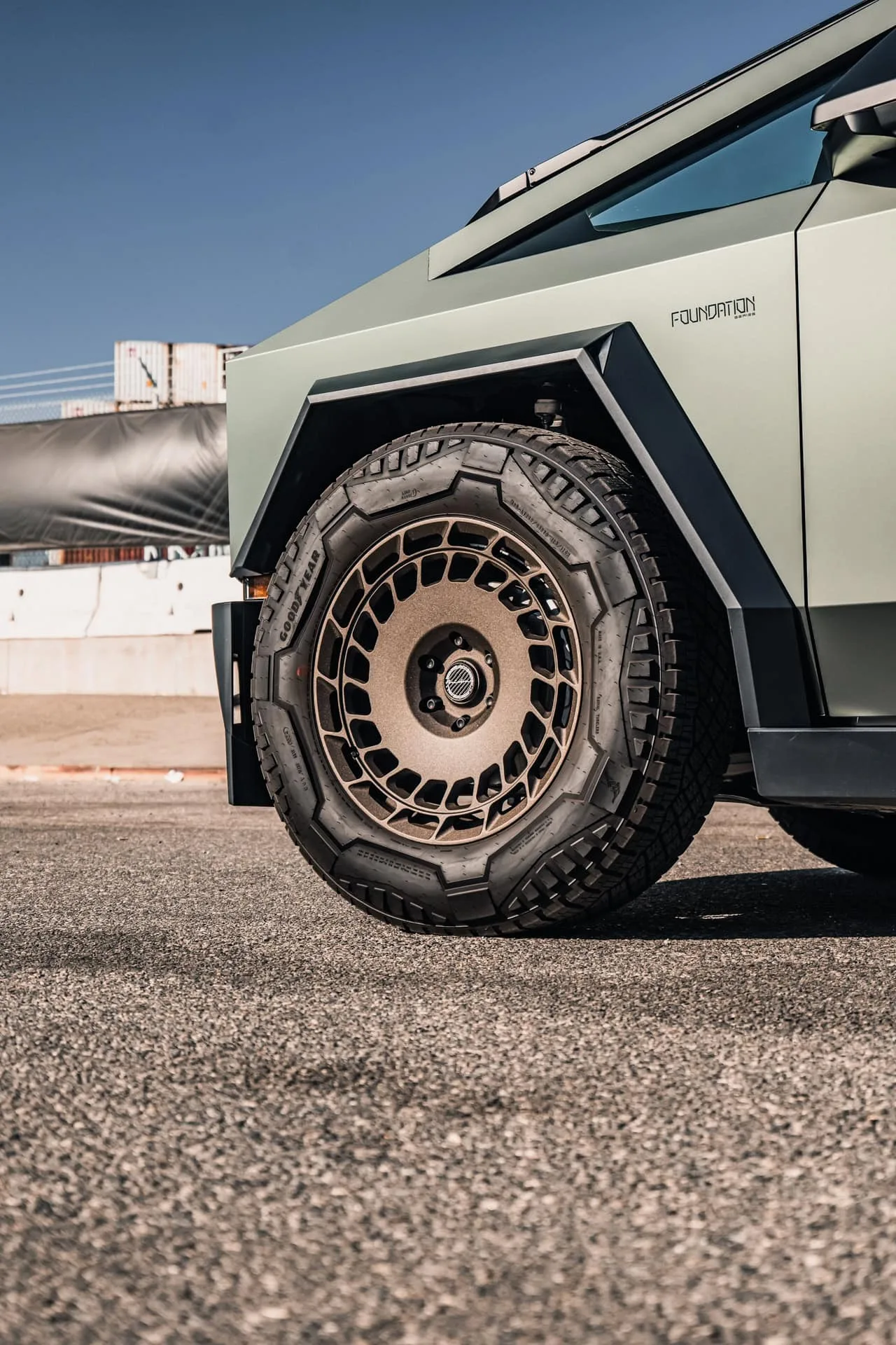 Brixton Forged TR09 AERO1 on Tesla Cybertruck Original (2023-), photo 3