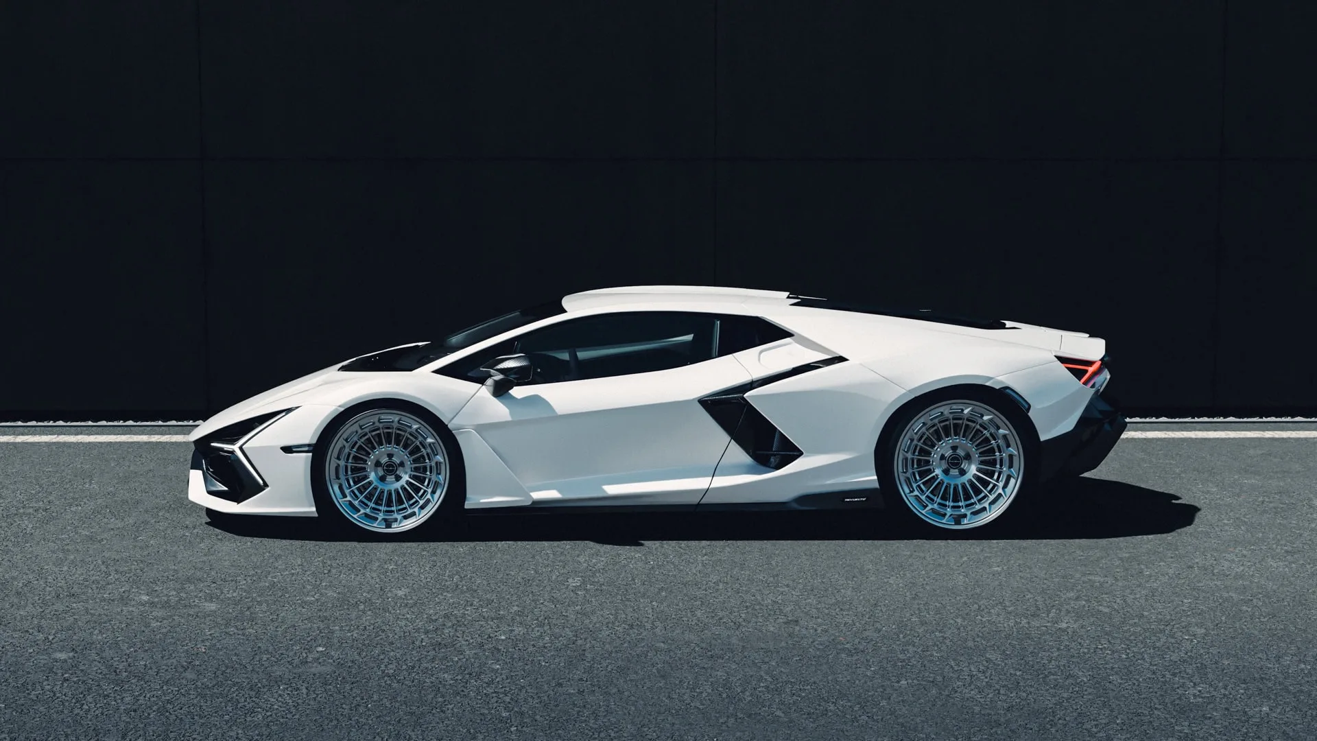 Brixton Forged TR11 Aero.3 on Lamborghini Revuelto LB744, photo 9