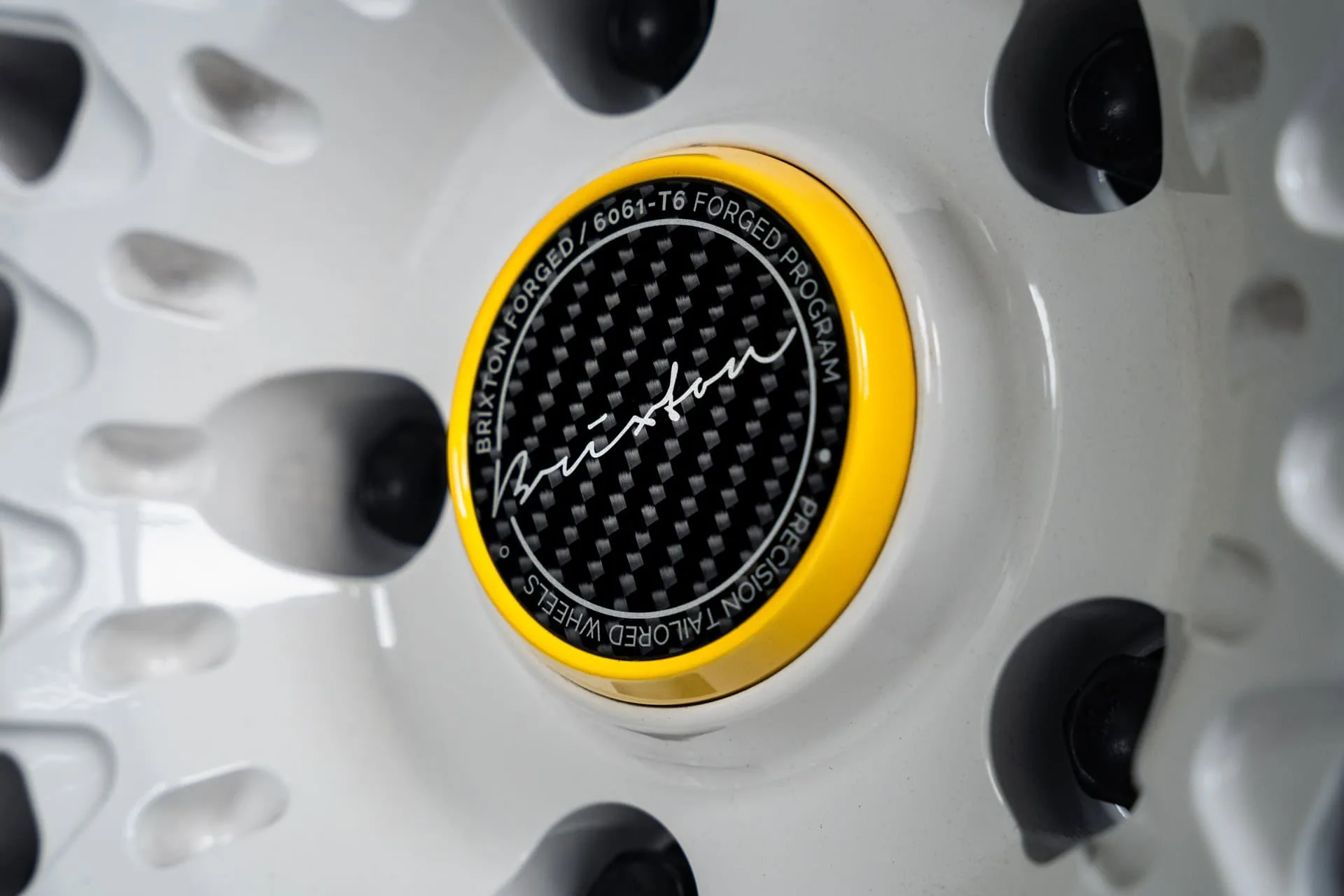 Brixton Forged TR20 Circuit+ on Aston Martin Vantage (2018).1