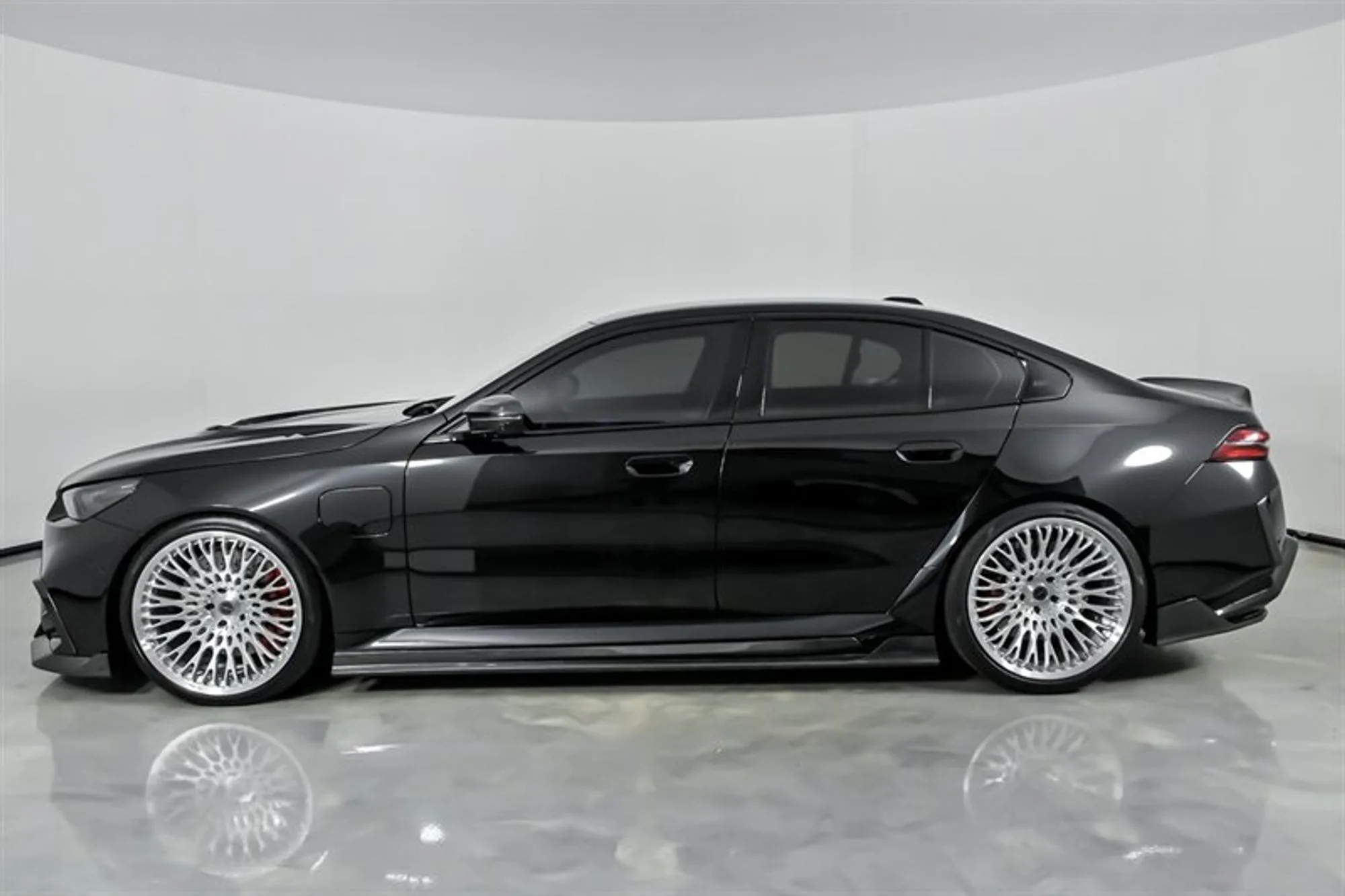 Brixton Forged TR20 on BMW M5 G90, photo 5