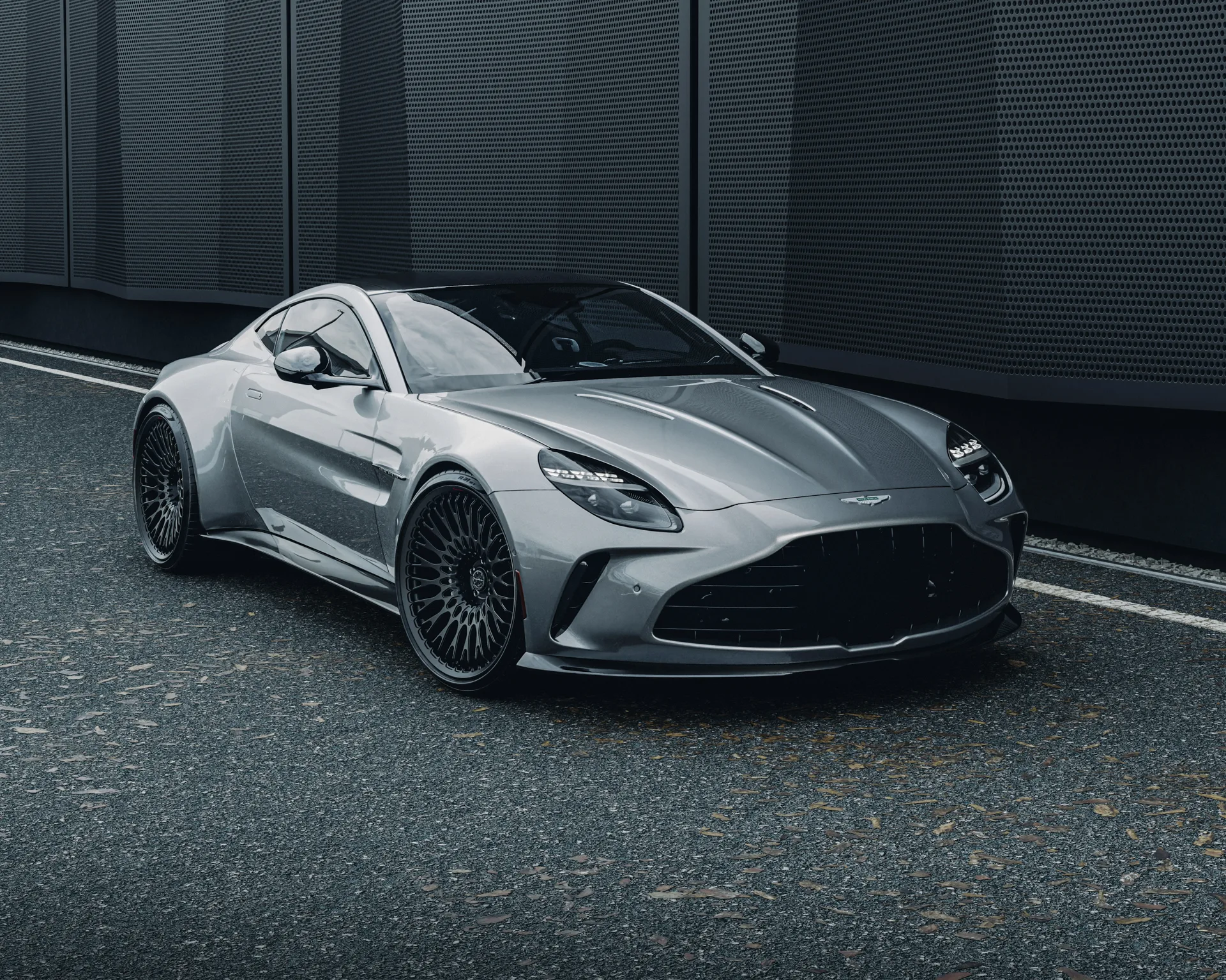Brixton Forged TR20 on Aston Martin Vantage (2018).1