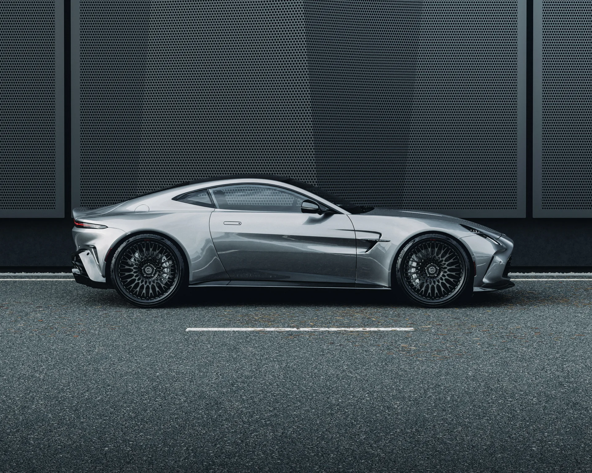 Brixton Forged TR20 on Aston Martin Vantage (2018).1, photo 2