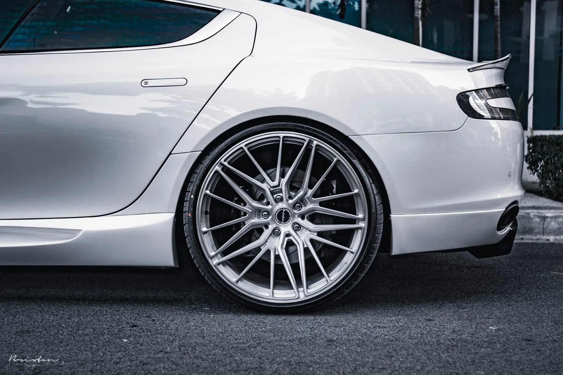 Brixton Forged VL4 Ultrasport+ on Aston Martin Rapide.1, photo 7