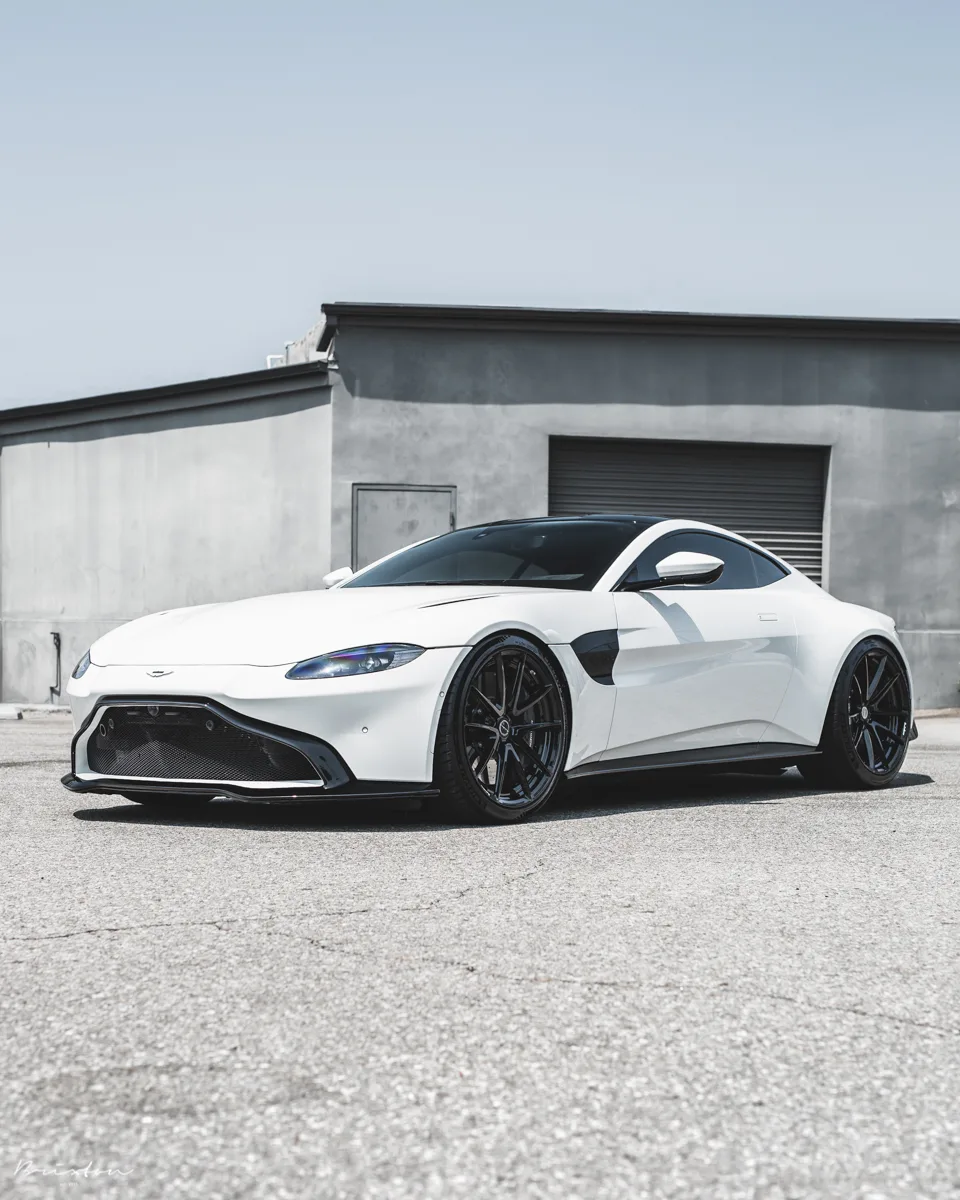 Brixton Forged WR3.2 Duo Series on Aston Martin Vantage (2018).1