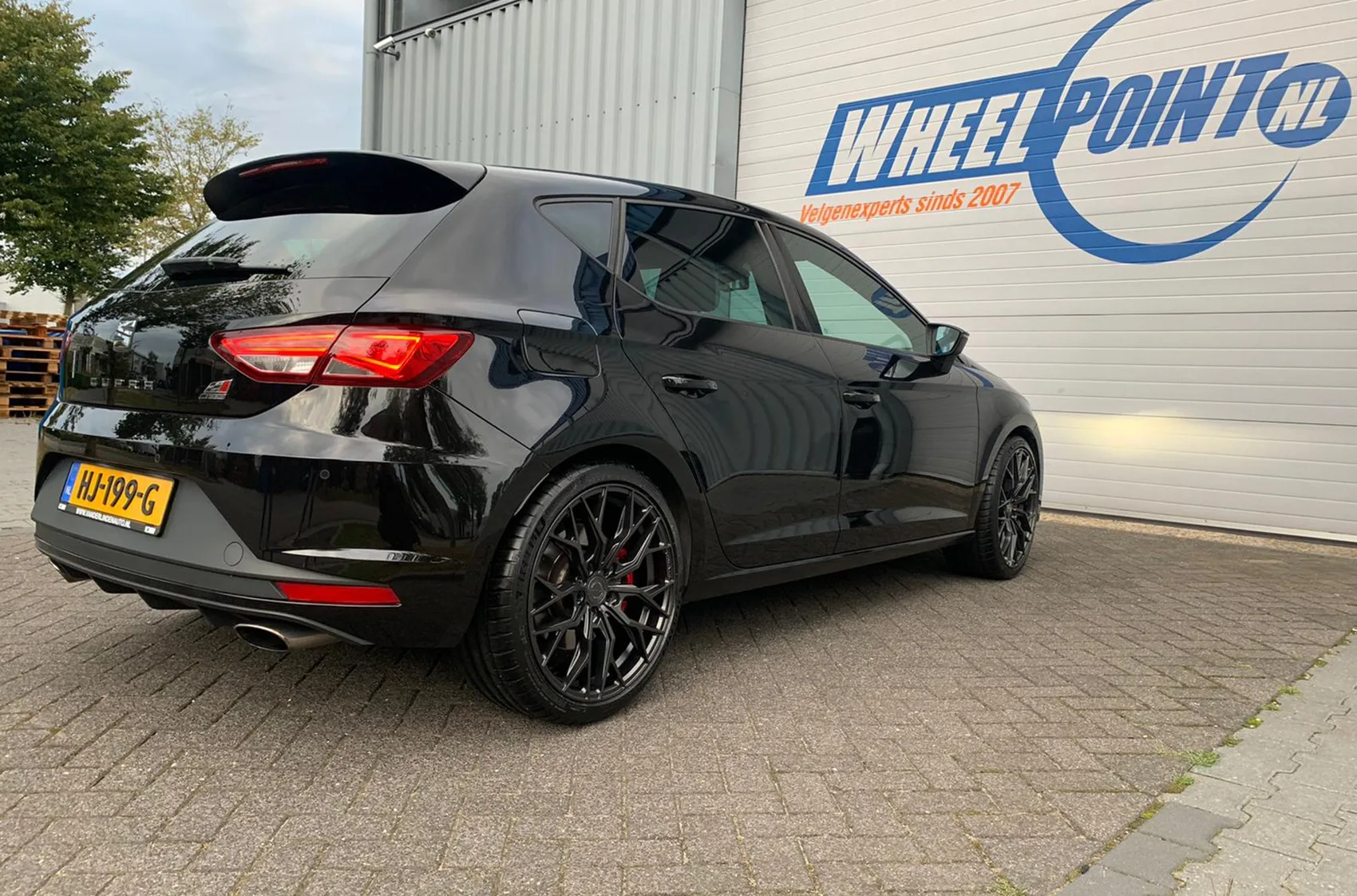 Concaver CVR1 on Seat Leon Cupra 3rd gen (5F), photo 3