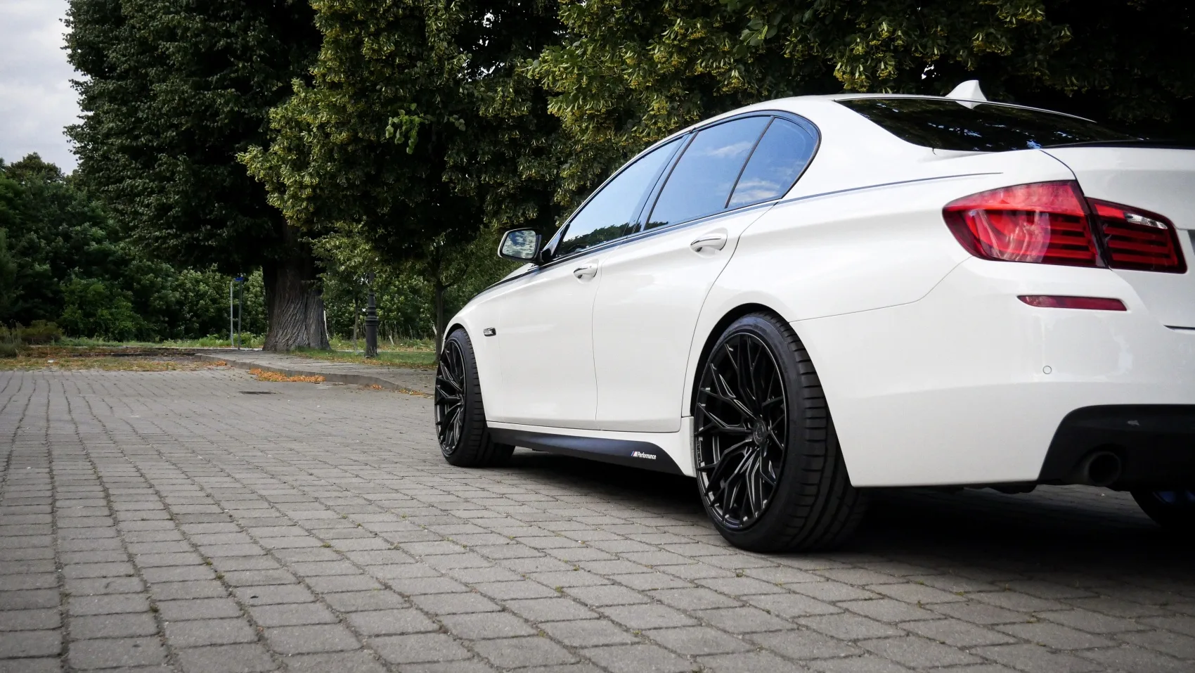 Concaver CVR1 on BMW 5 Series F10.1, photo 6