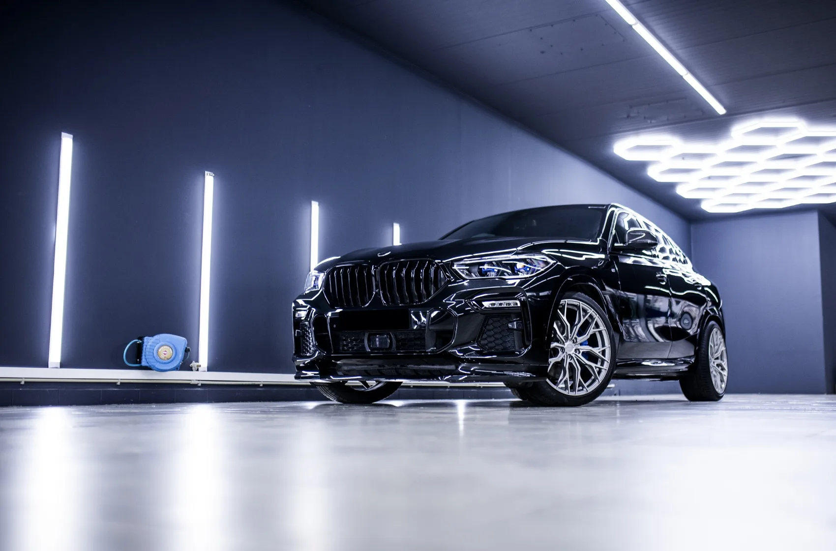 Concaver CVR1 on BMW X6 M G06.1, photo 8
