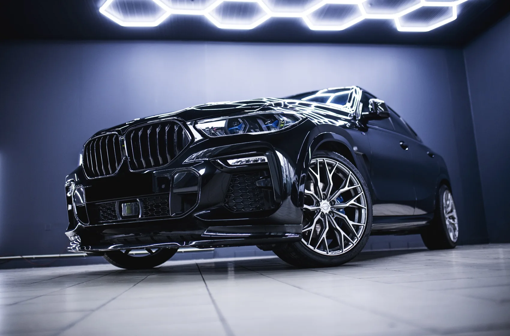 Concaver CVR1 on BMW X6 M G06.1