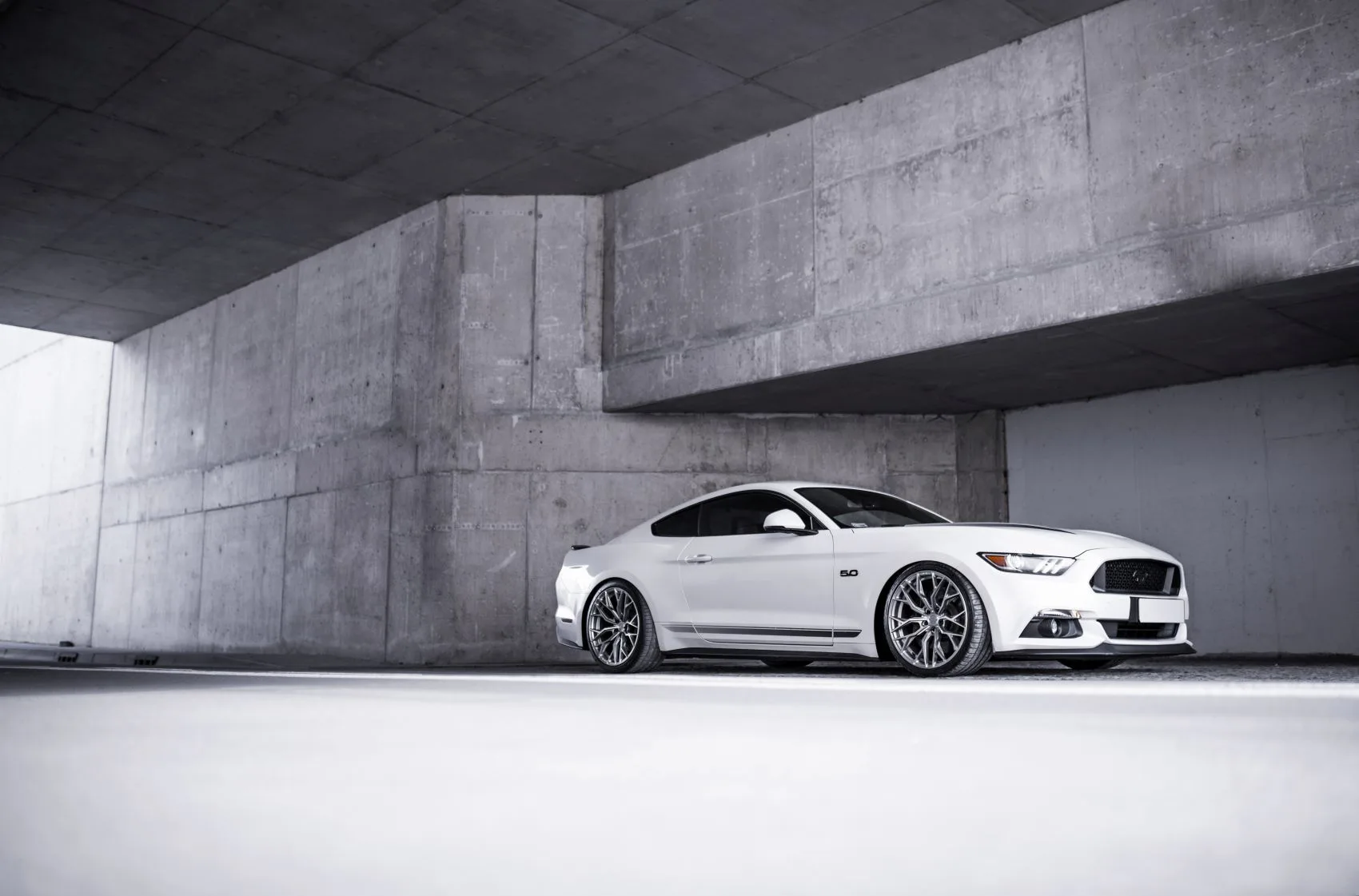 Concaver CVR1 on Ford Mustang S550.1, photo 4