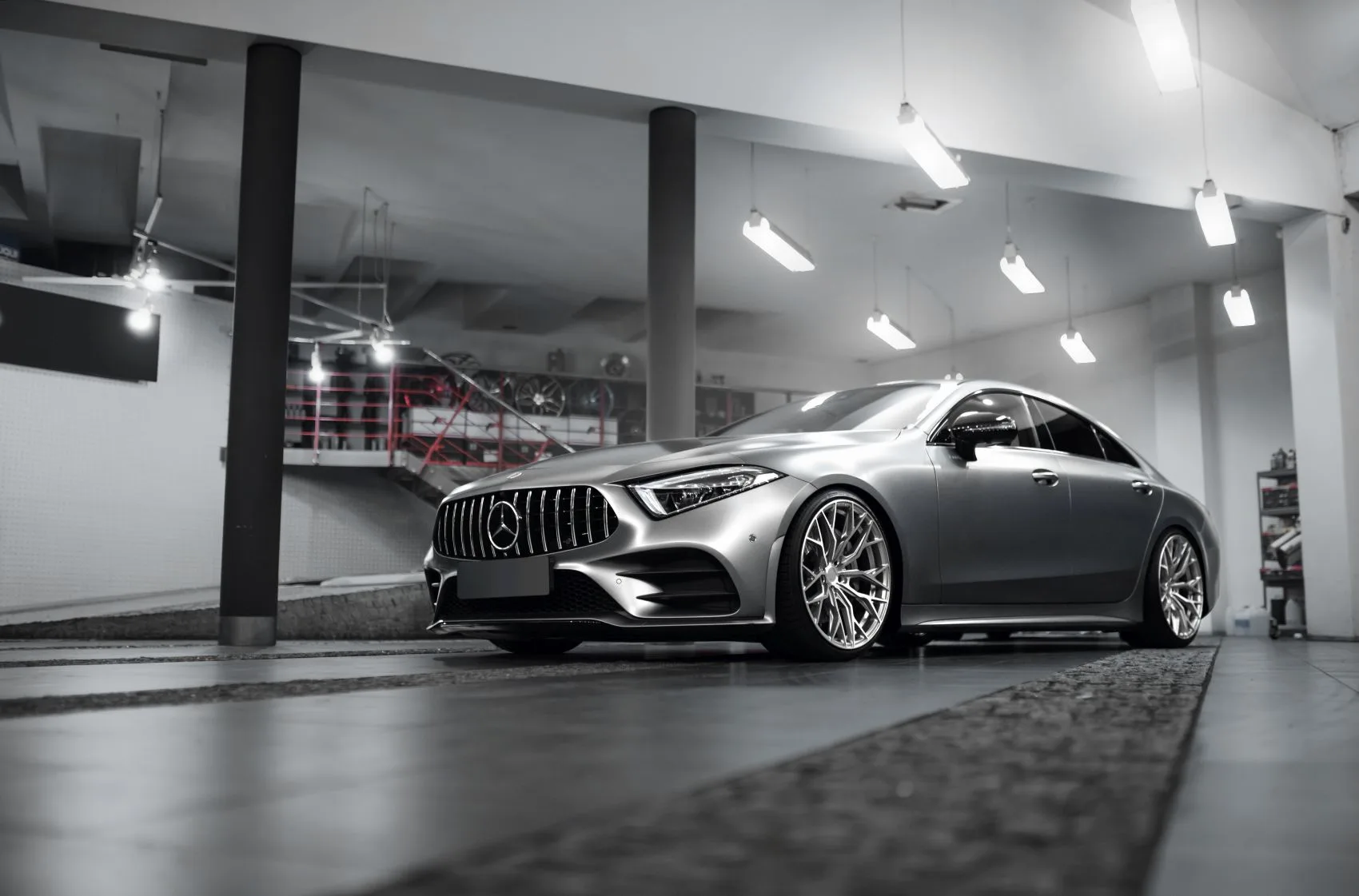Concaver CVR1 on Mercedes-Benz CLS C257.1