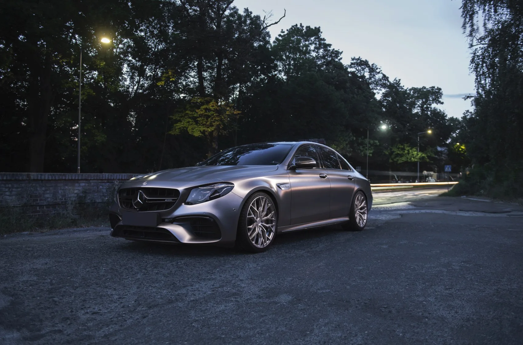 Concaver CVR1 on Mercedes-Benz E-Class W213.1