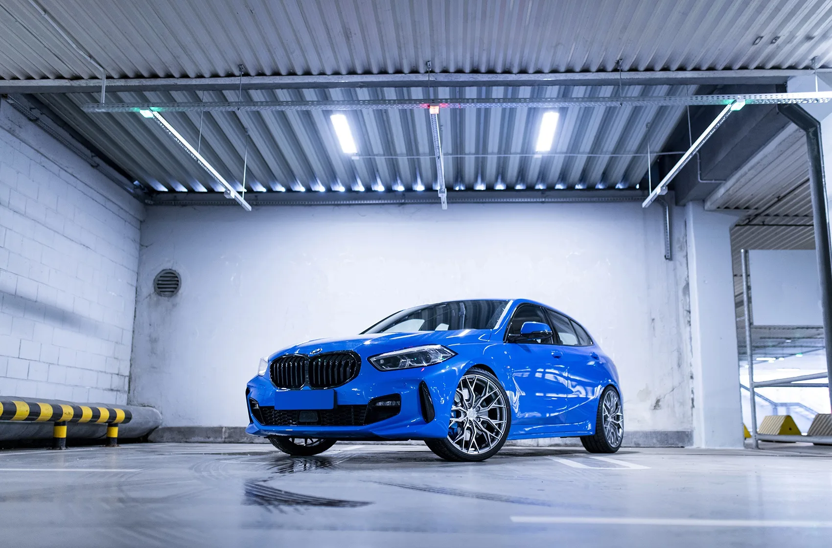Concaver CVR1 on BMW 1 Series F40, photo 7