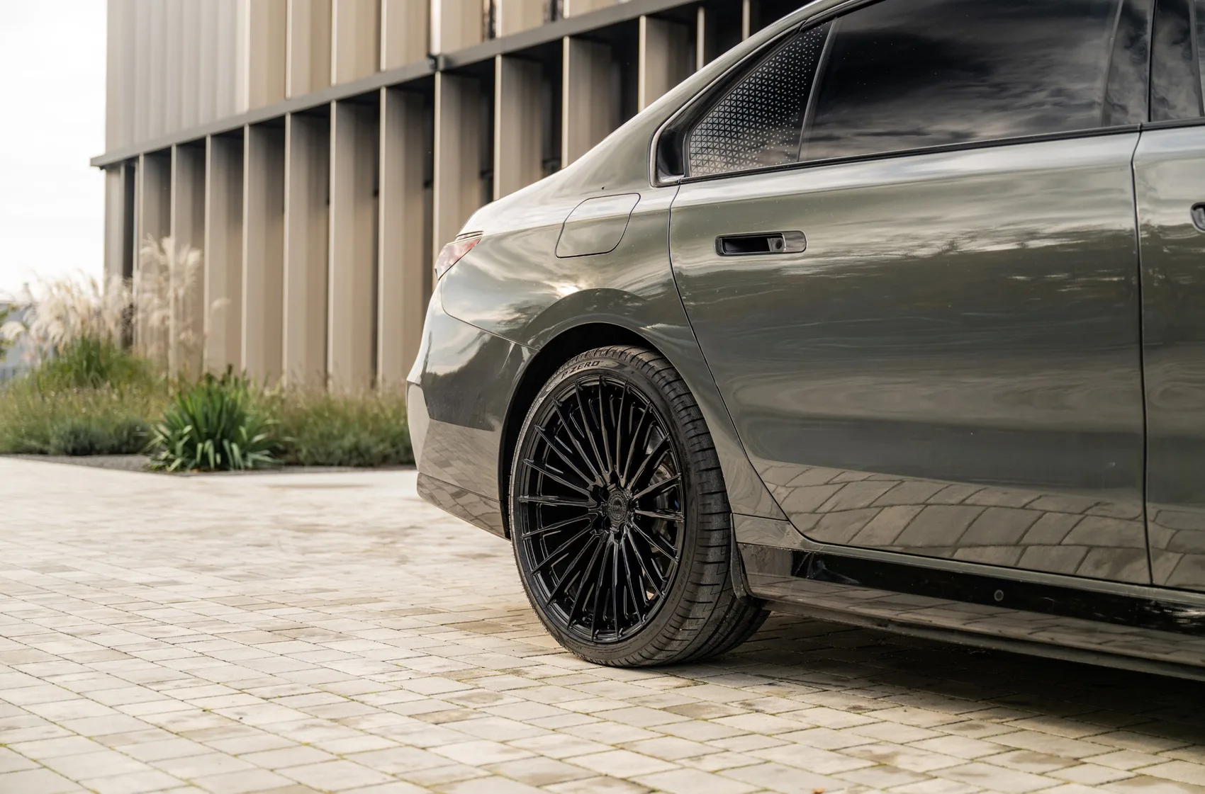 Concaver CVR10 on BMW 7 Series G11.1