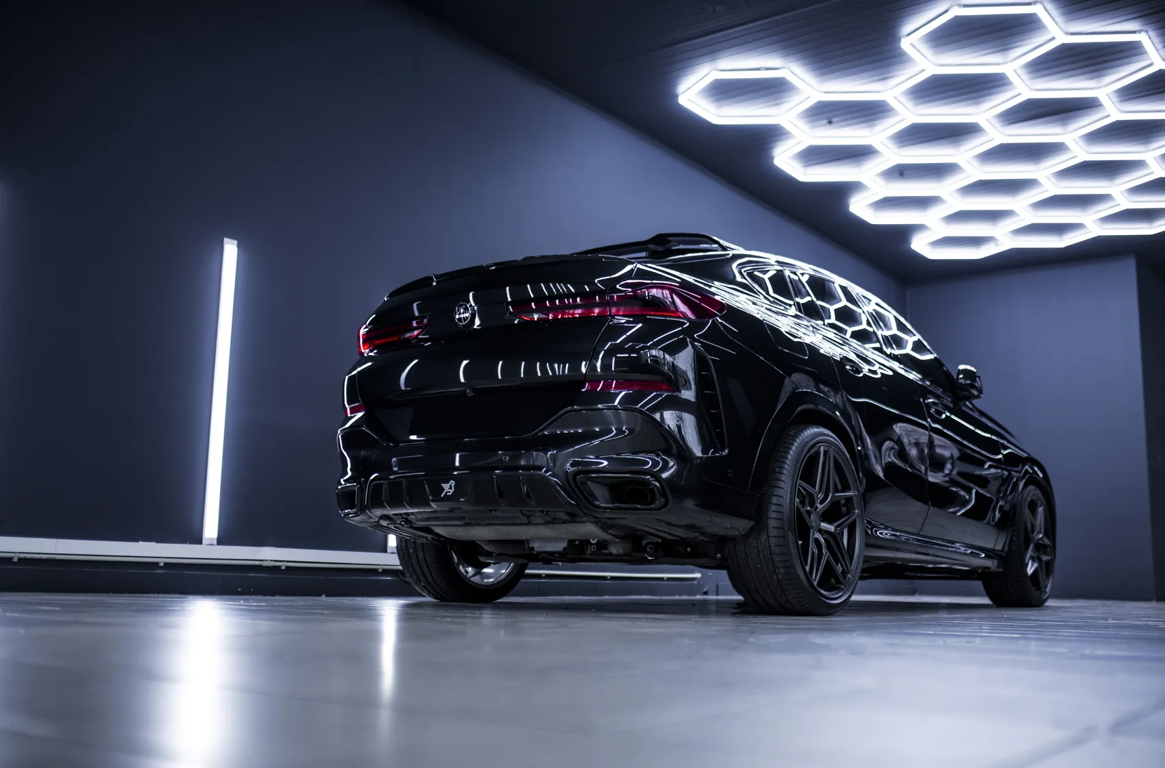 Concaver CVR2 on BMW X6 M G06.1, photo 6
