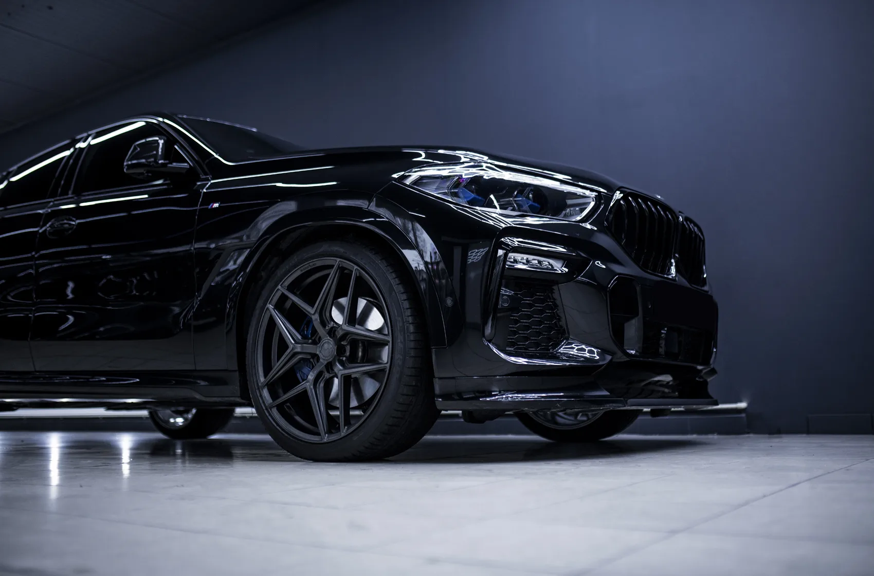Concaver CVR2 on BMW X6 M G06.1, photo 3