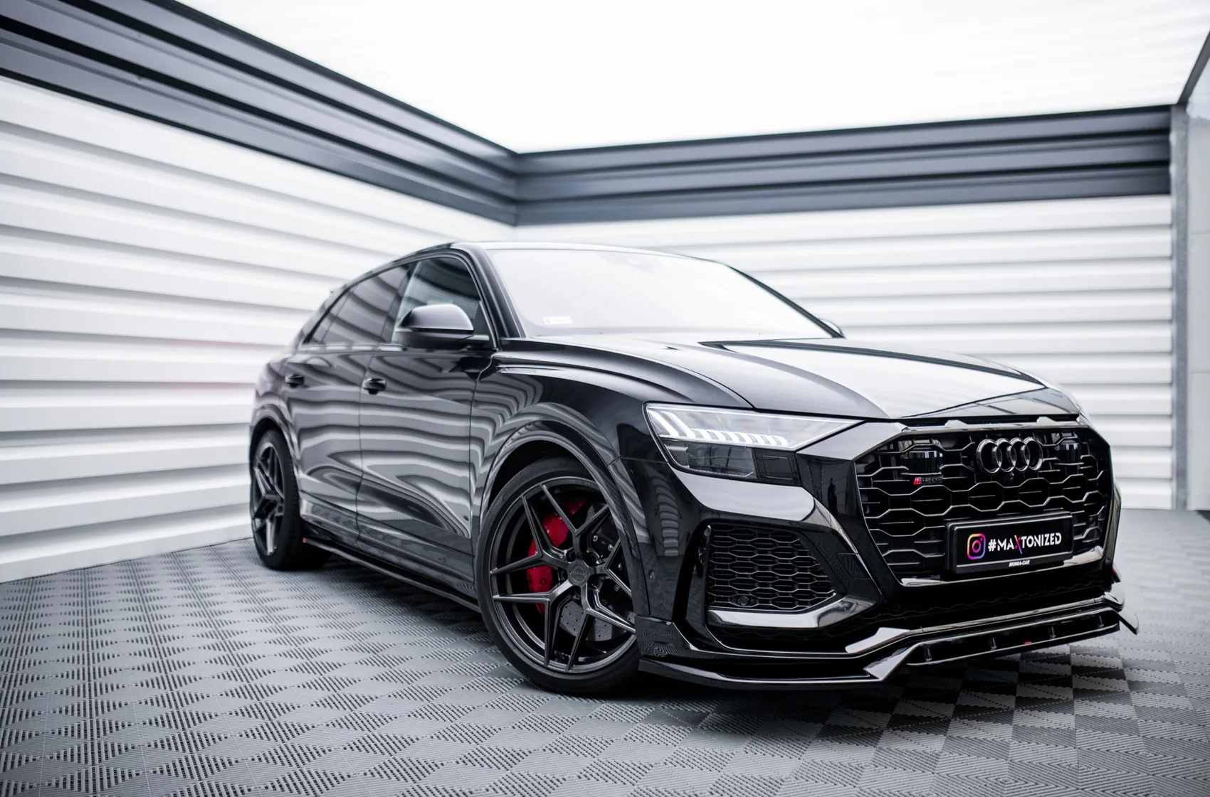 Concaver CVR2 on Audi RS Q8 4M.1