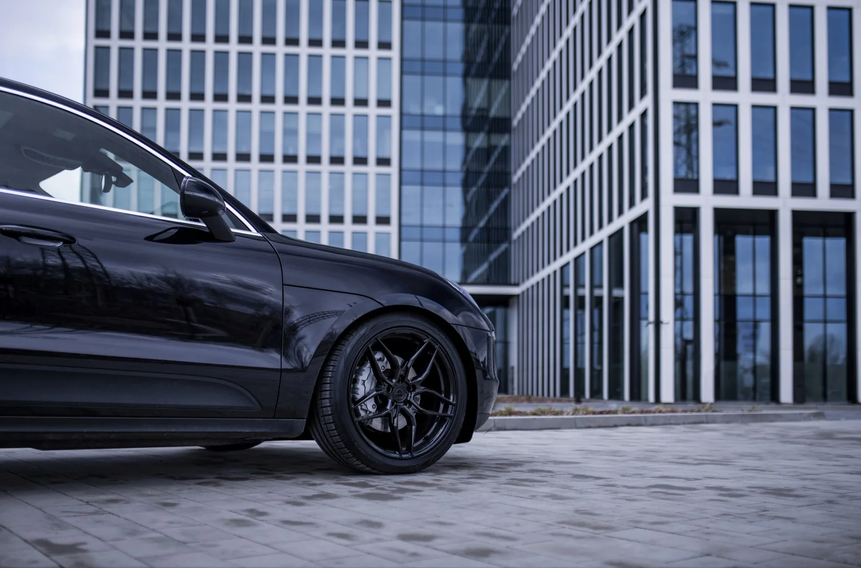 Concaver CVR3 on Porsche Macan 95B.1