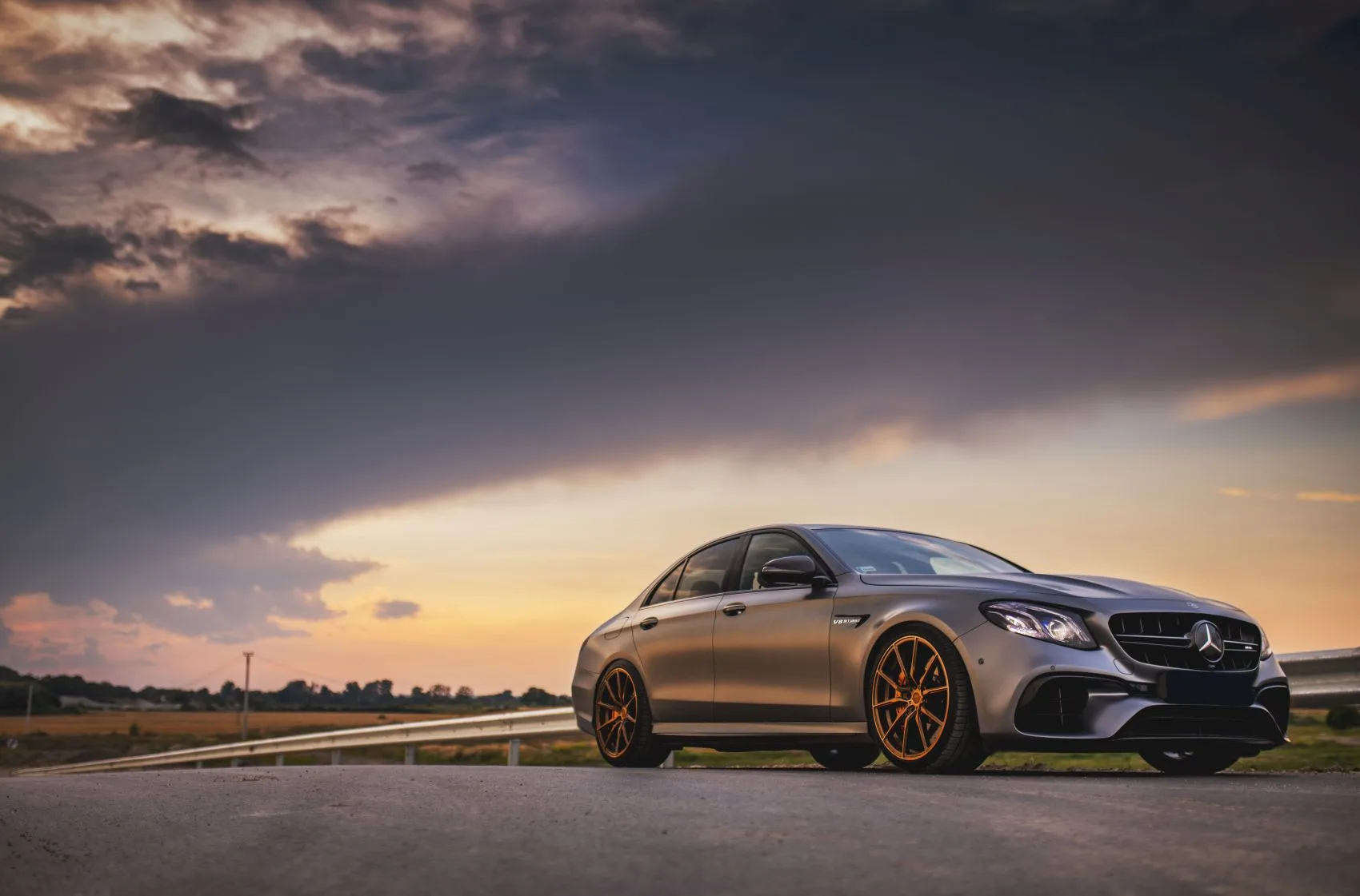 Concaver CVR4 on Mercedes-Benz E-Class W213.1