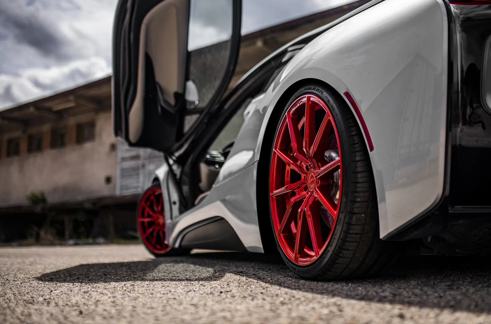 Concaver CVR4 on BMW i8 I12.1, photo 12
