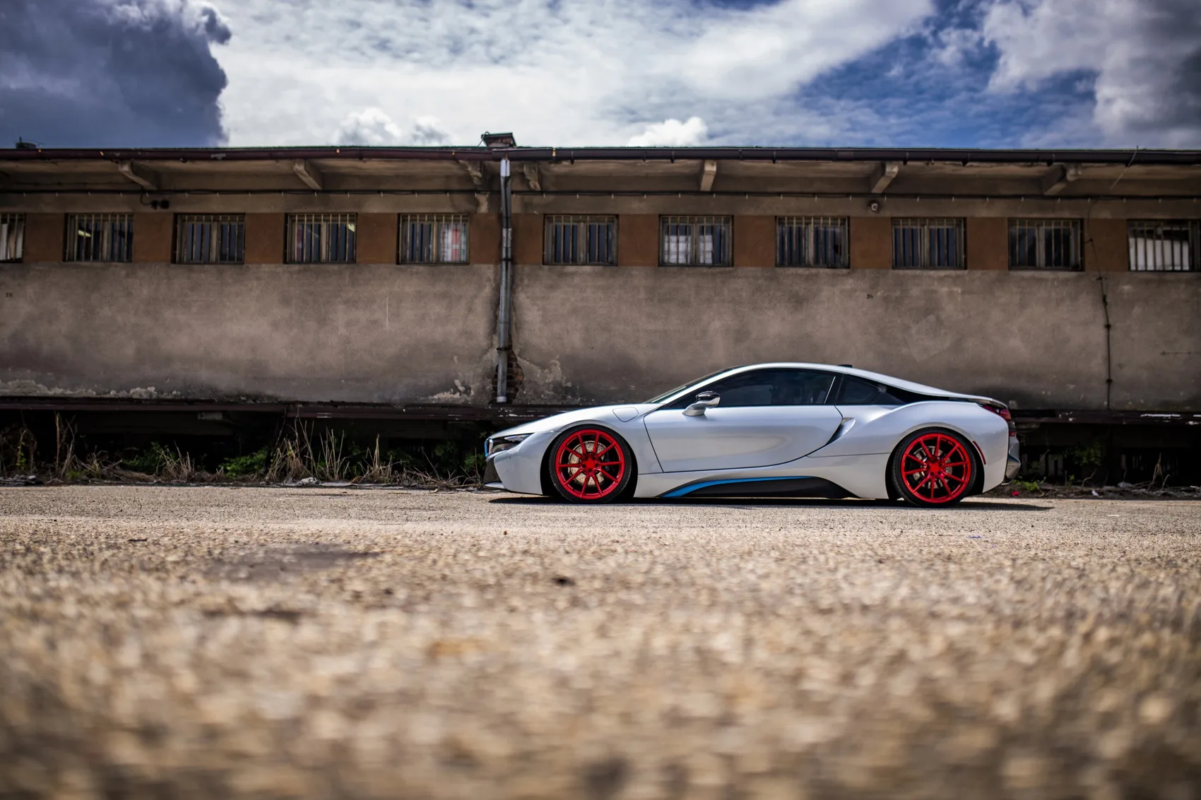 Concaver CVR4 on BMW i8 I12.1, photo 3