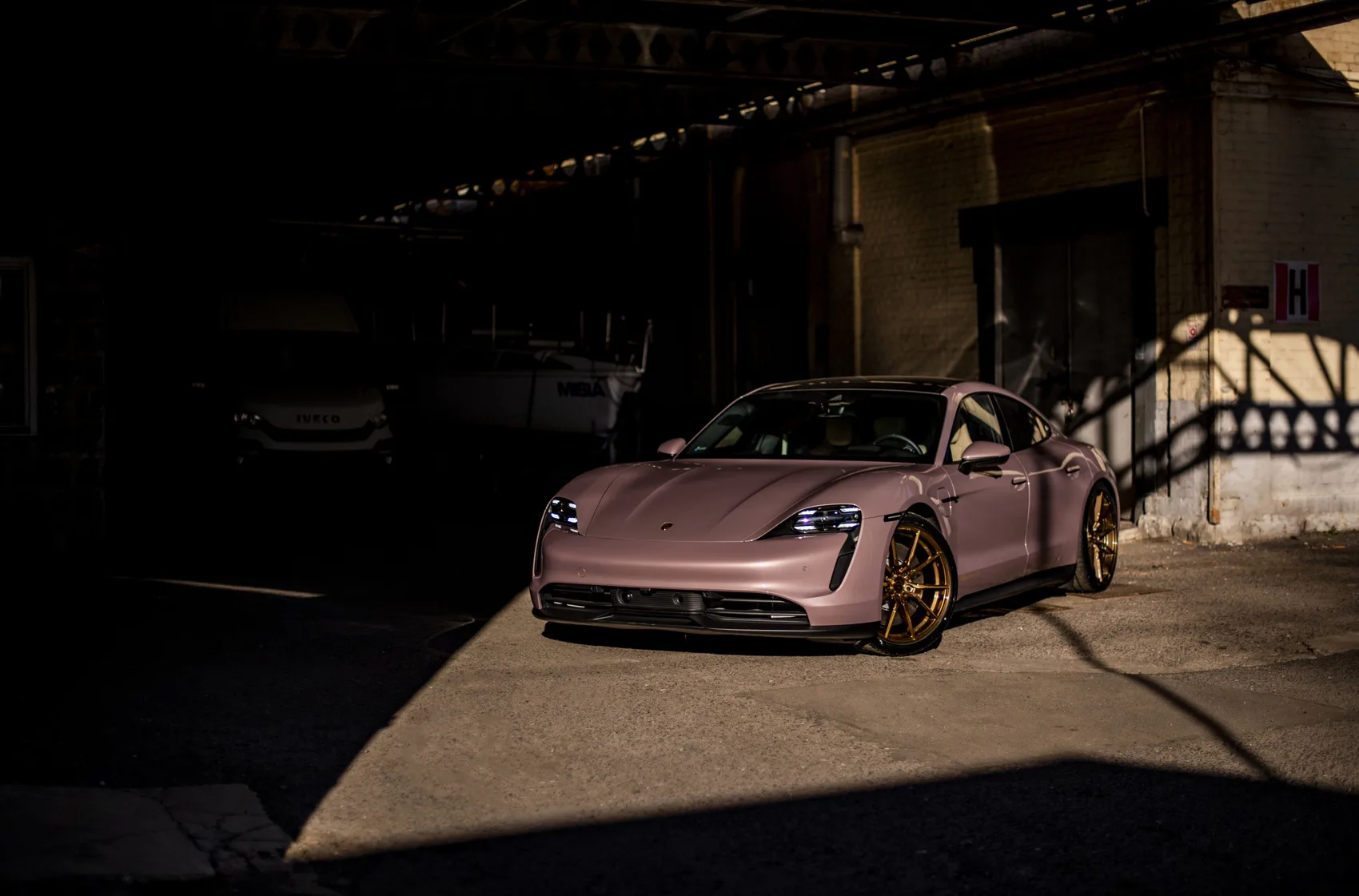 Concaver CVR4 on Porsche Taycan J1.1, photo 8