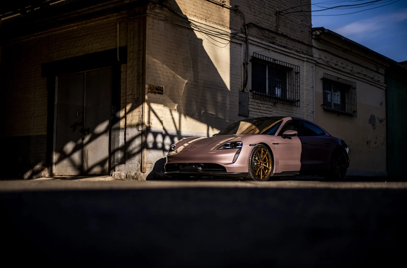 Concaver CVR4 on Porsche Taycan J1.1, photo 4
