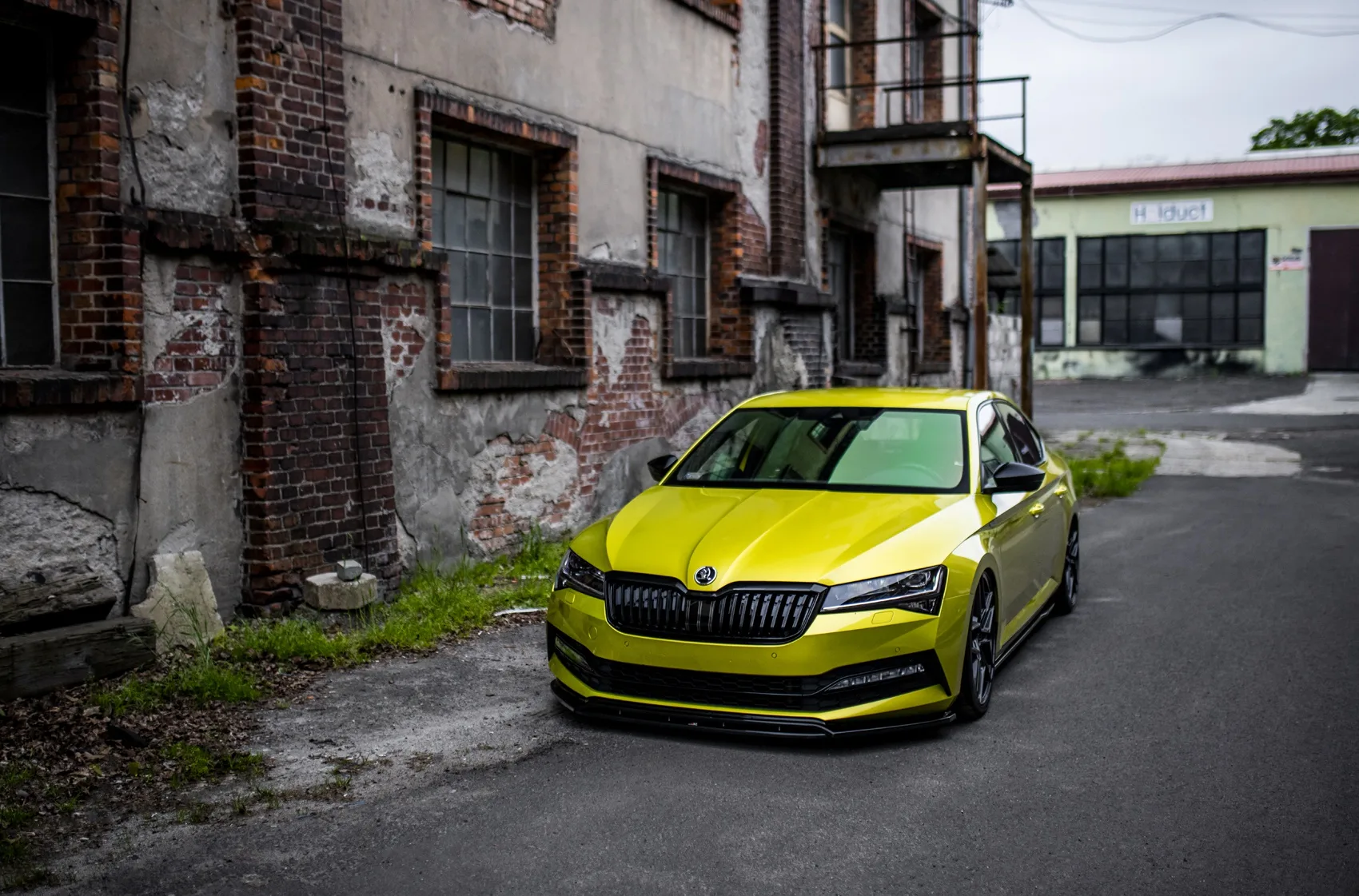 Concaver CVR5 on Skoda Superb 3rd gen (3V), photo 7