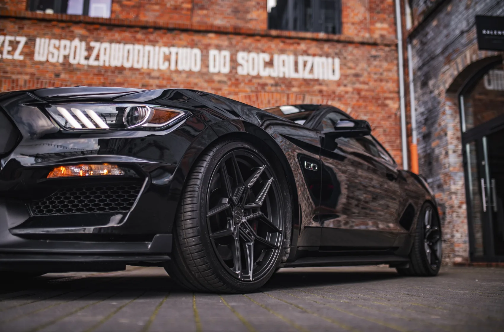 Concaver CVR5 on Ford Mustang S550.1, photo 12