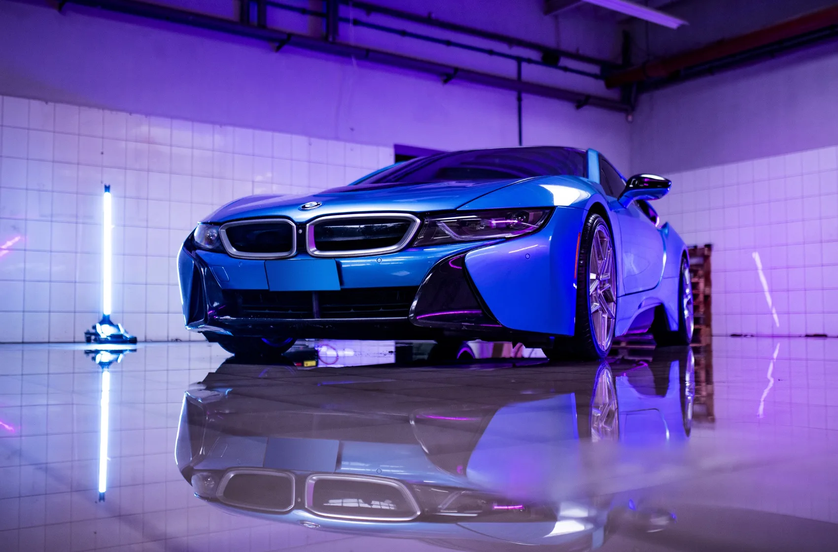 Concaver CVR5 on BMW i8 I12.1, photo 3