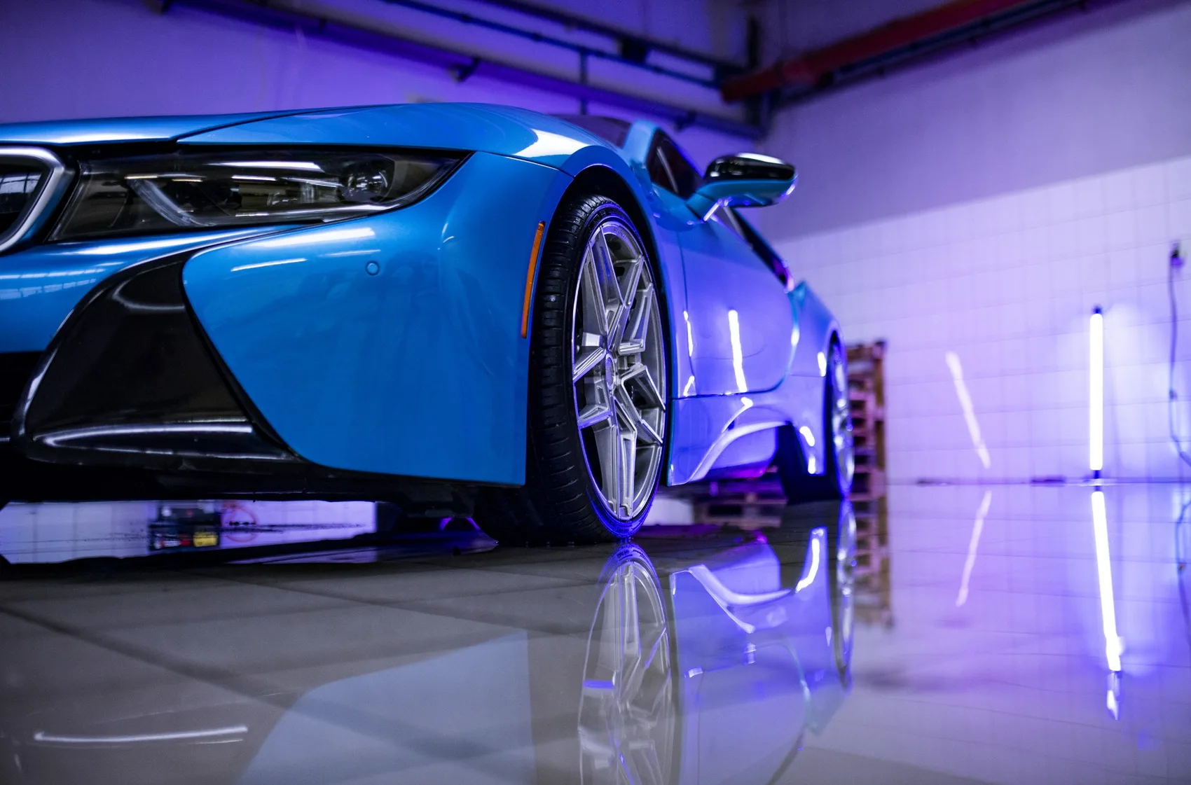 Concaver CVR5 on BMW i8 I12.1, photo 5