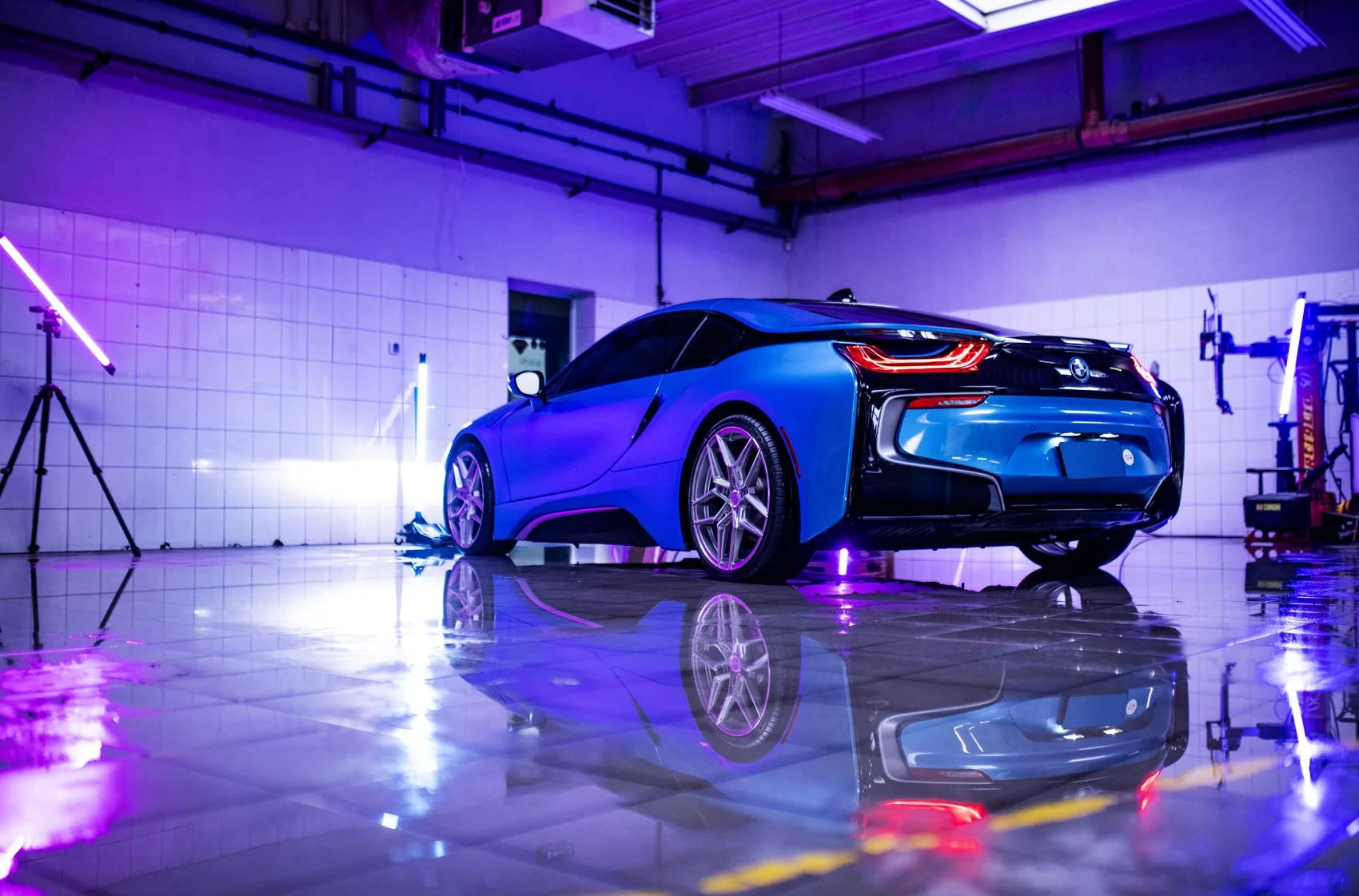 Concaver CVR5 on BMW i8 I12.1, photo 12