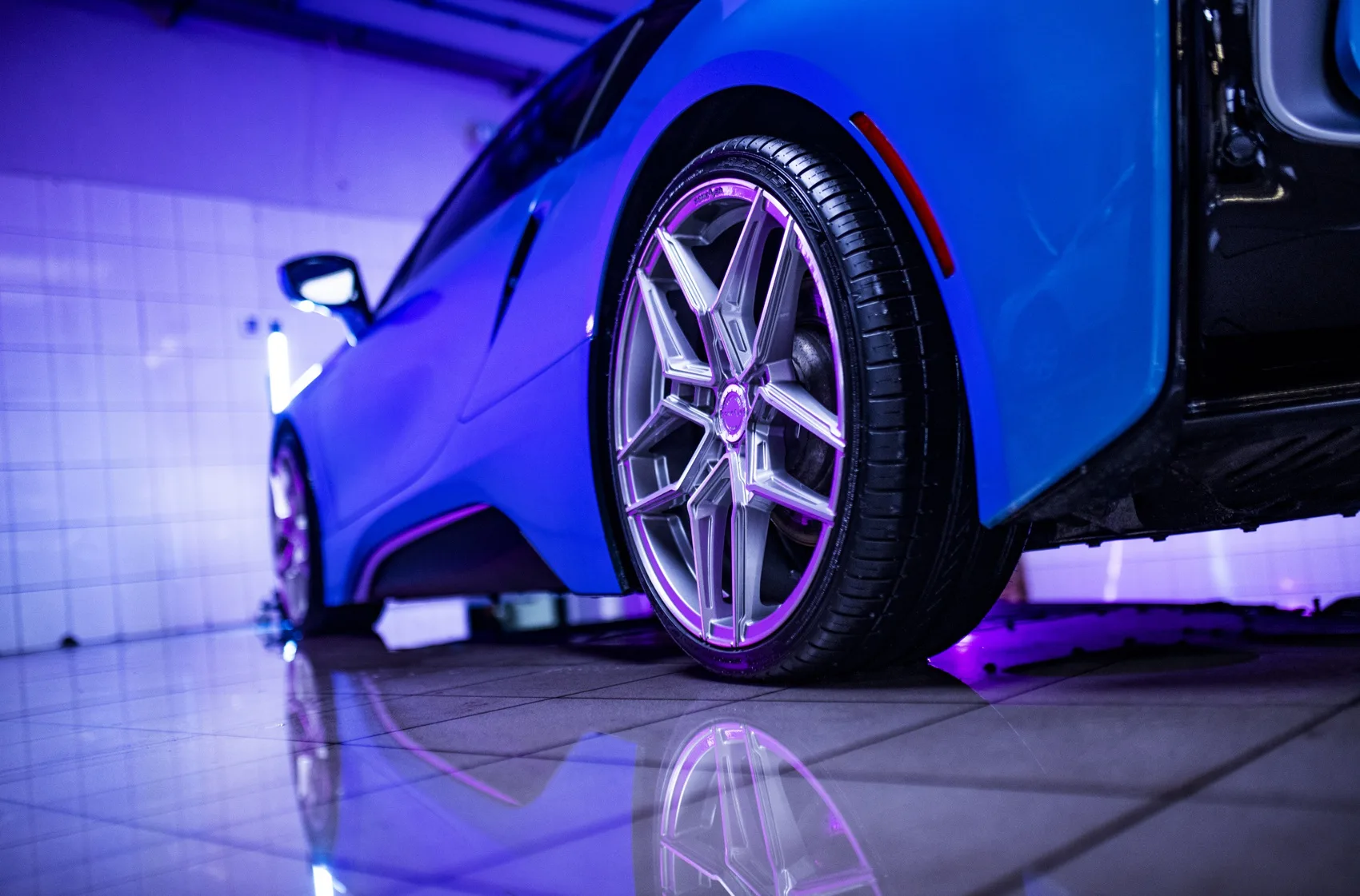 Concaver CVR5 on BMW i8 I12.1, photo 11